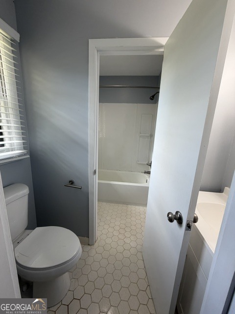 815 E Edwards Street Property Photo 13