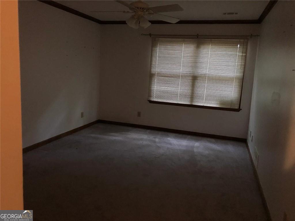 7090 Williamsburg Drive Property Photo 7