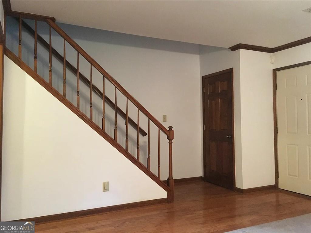 7090 Williamsburg Drive Property Photo 11
