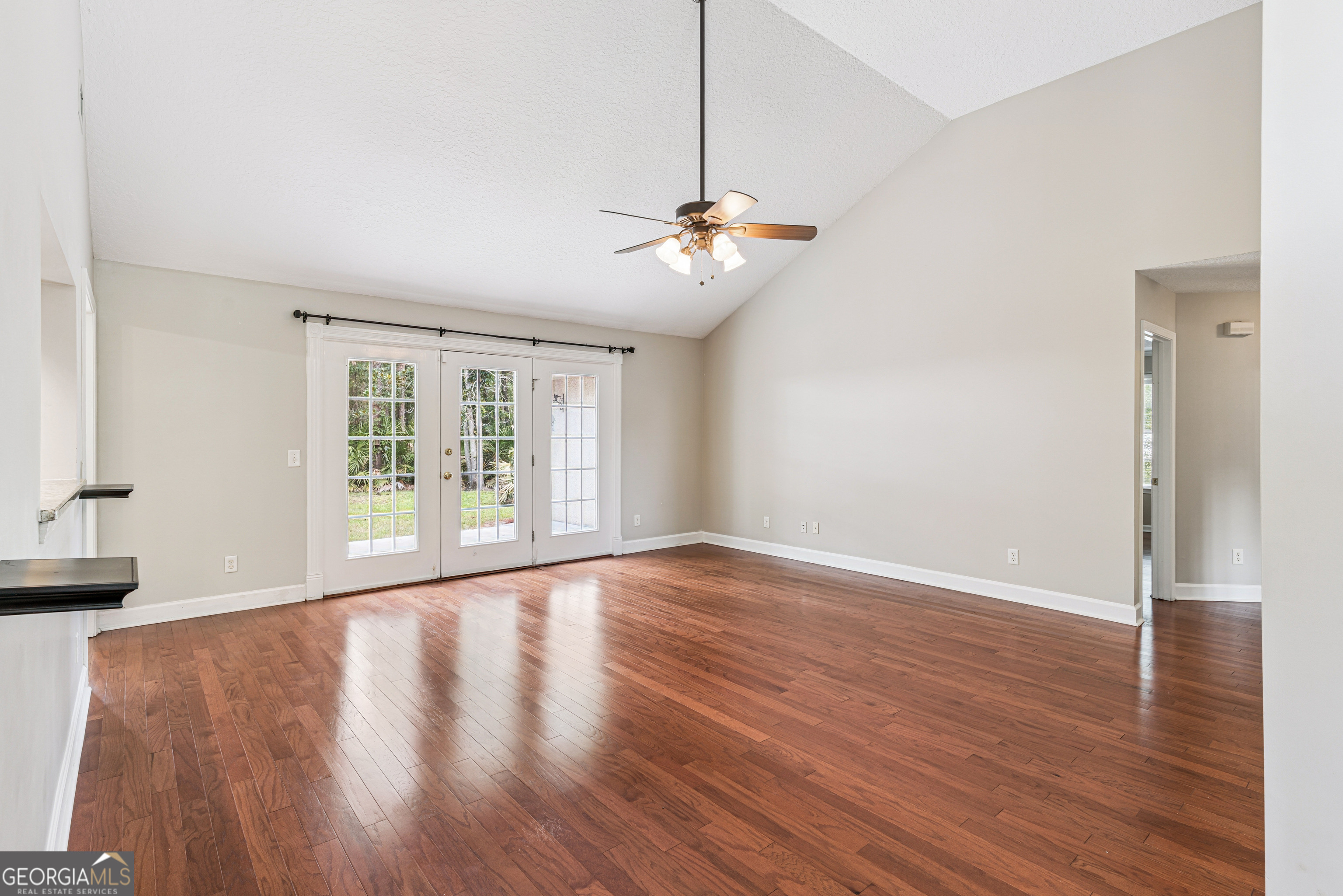203 Cumberland Drive Property Photo 8