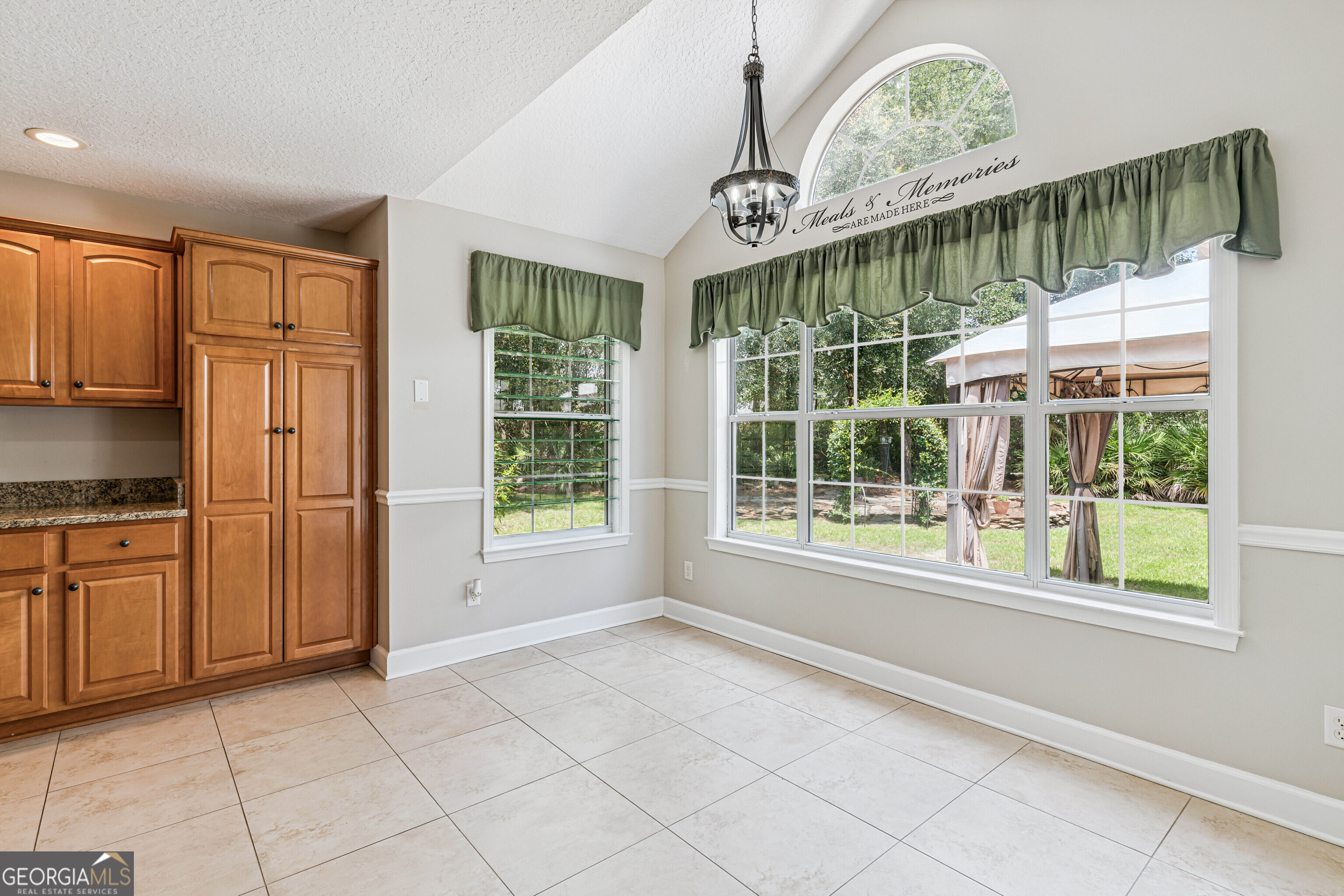 203 Cumberland Drive Property Photo 14