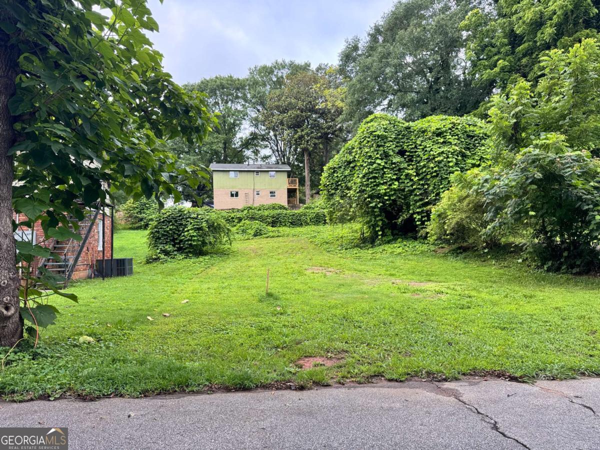 1876 E Farris Avenue Property Photo 2