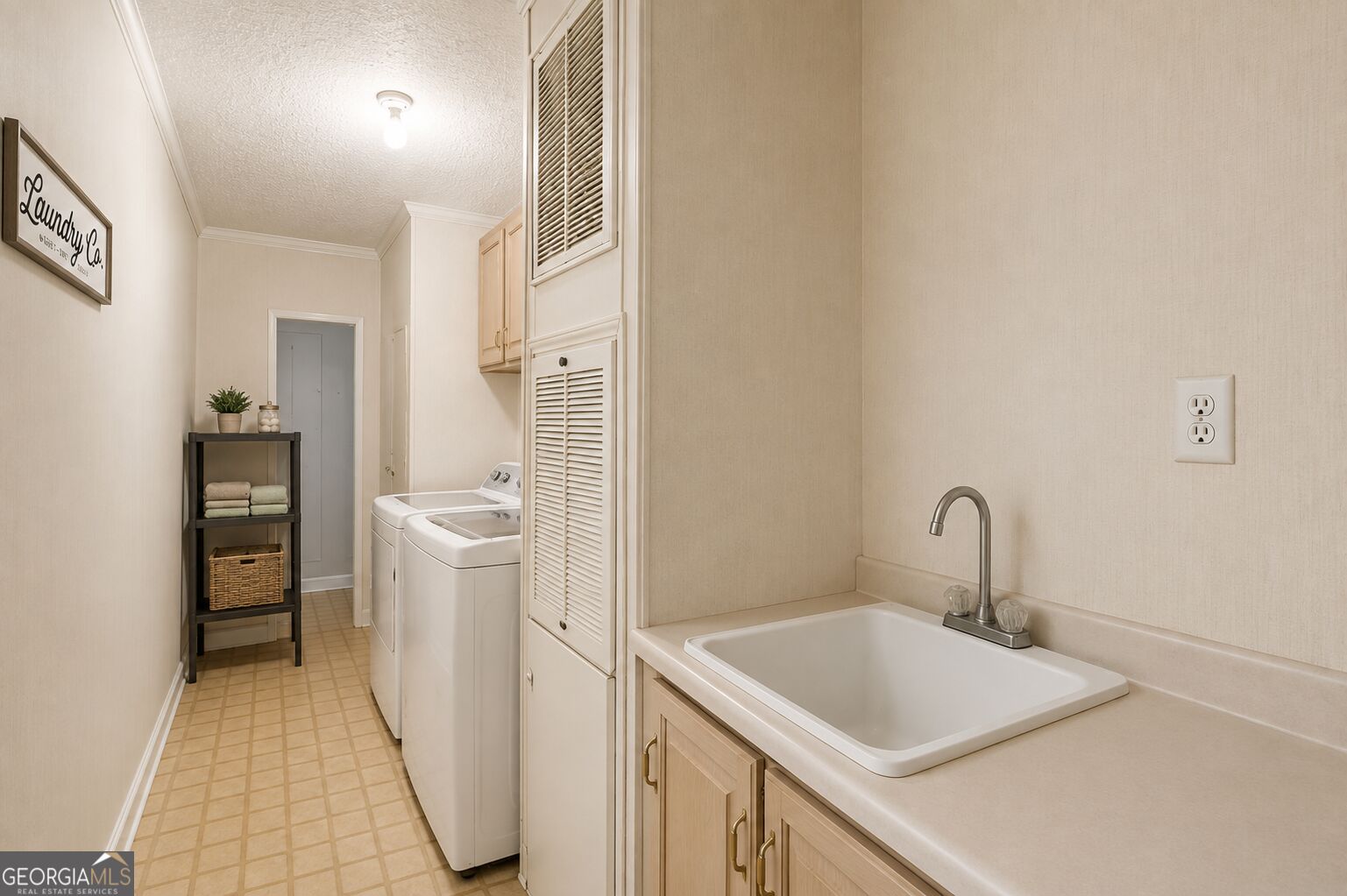 2048 Highway 82 Property Photo 16