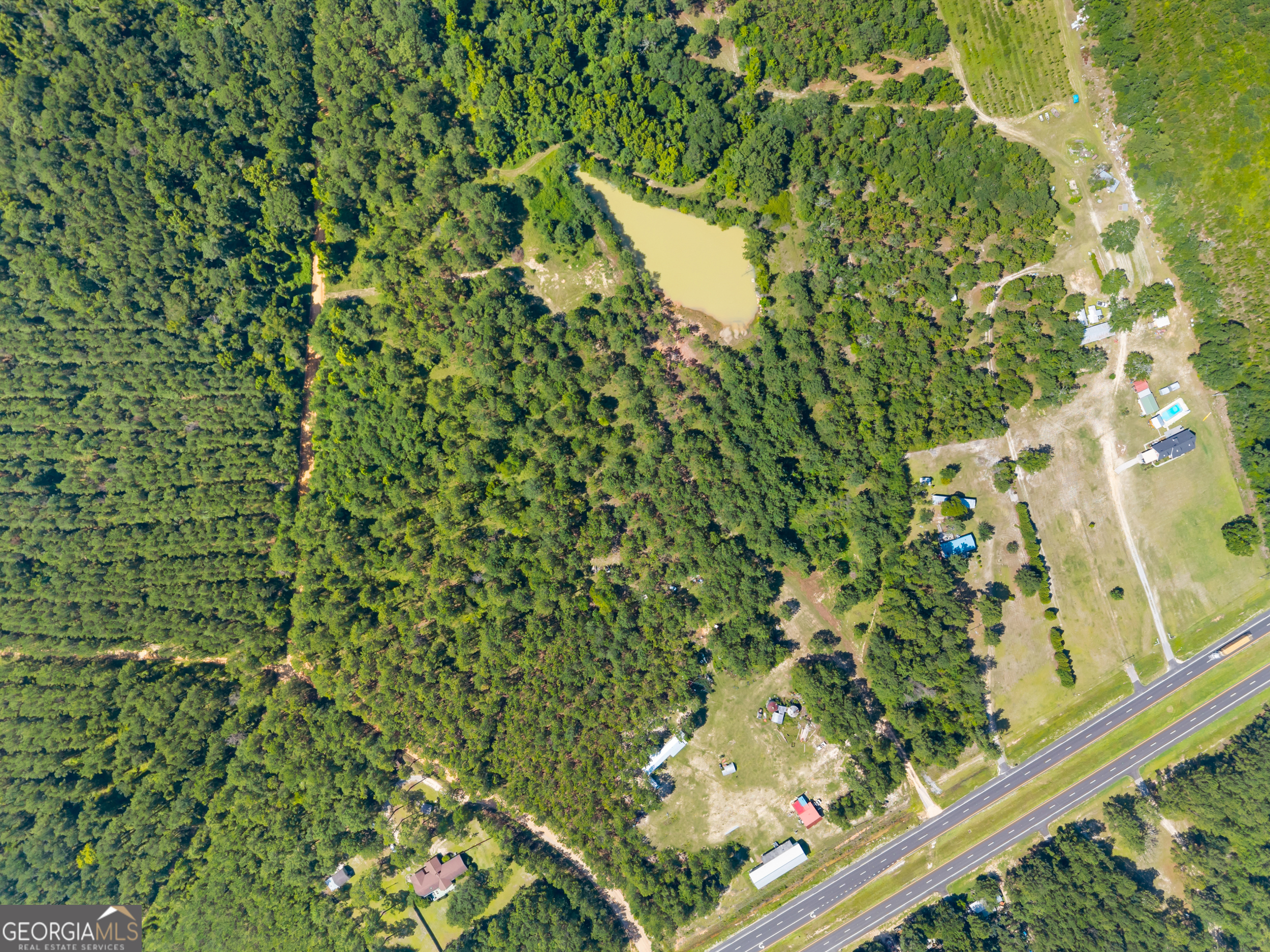 1214 Ga Highway 21 E Property Photo 2
