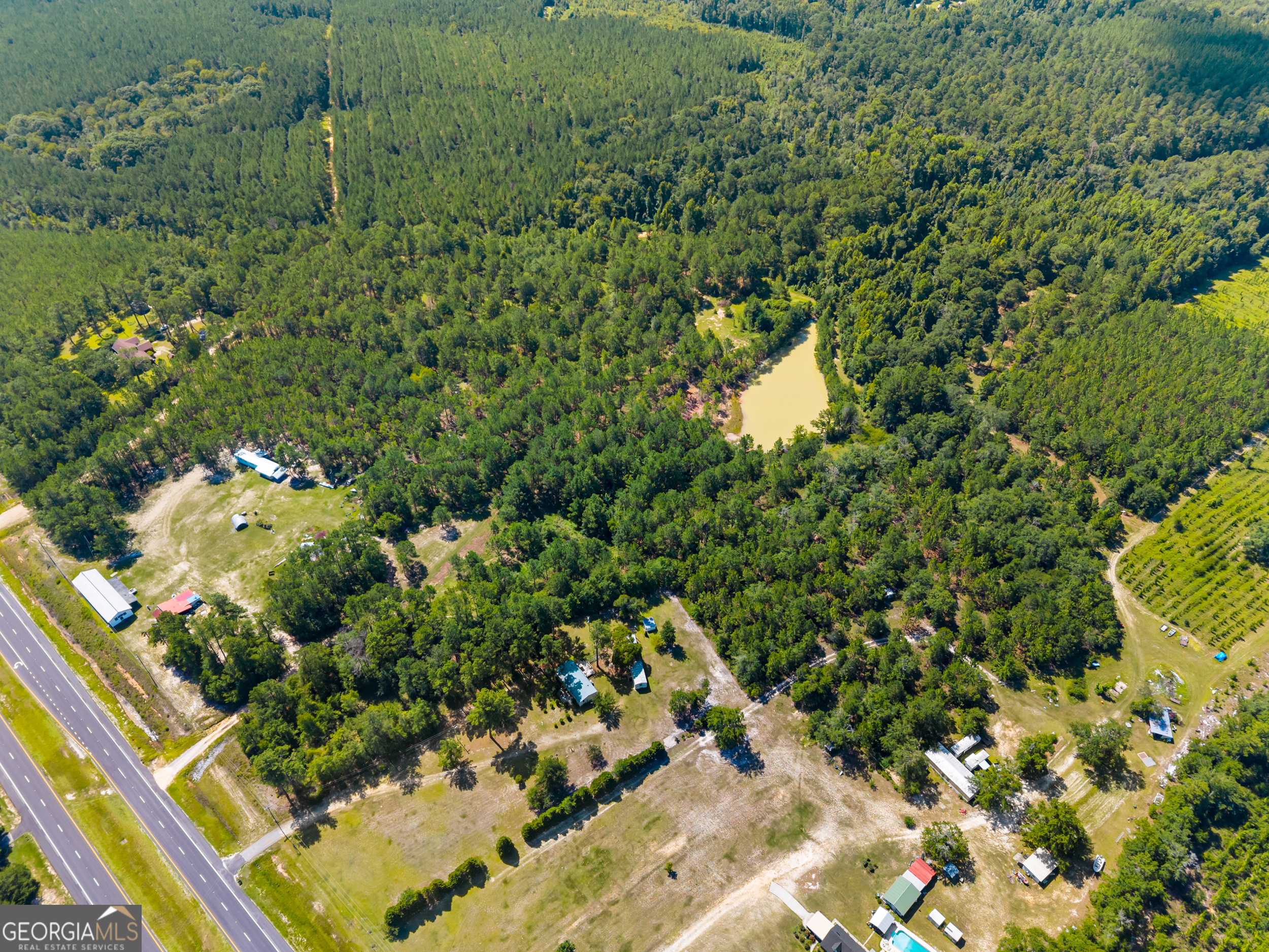1214 Ga Highway 21 E Property Photo 5