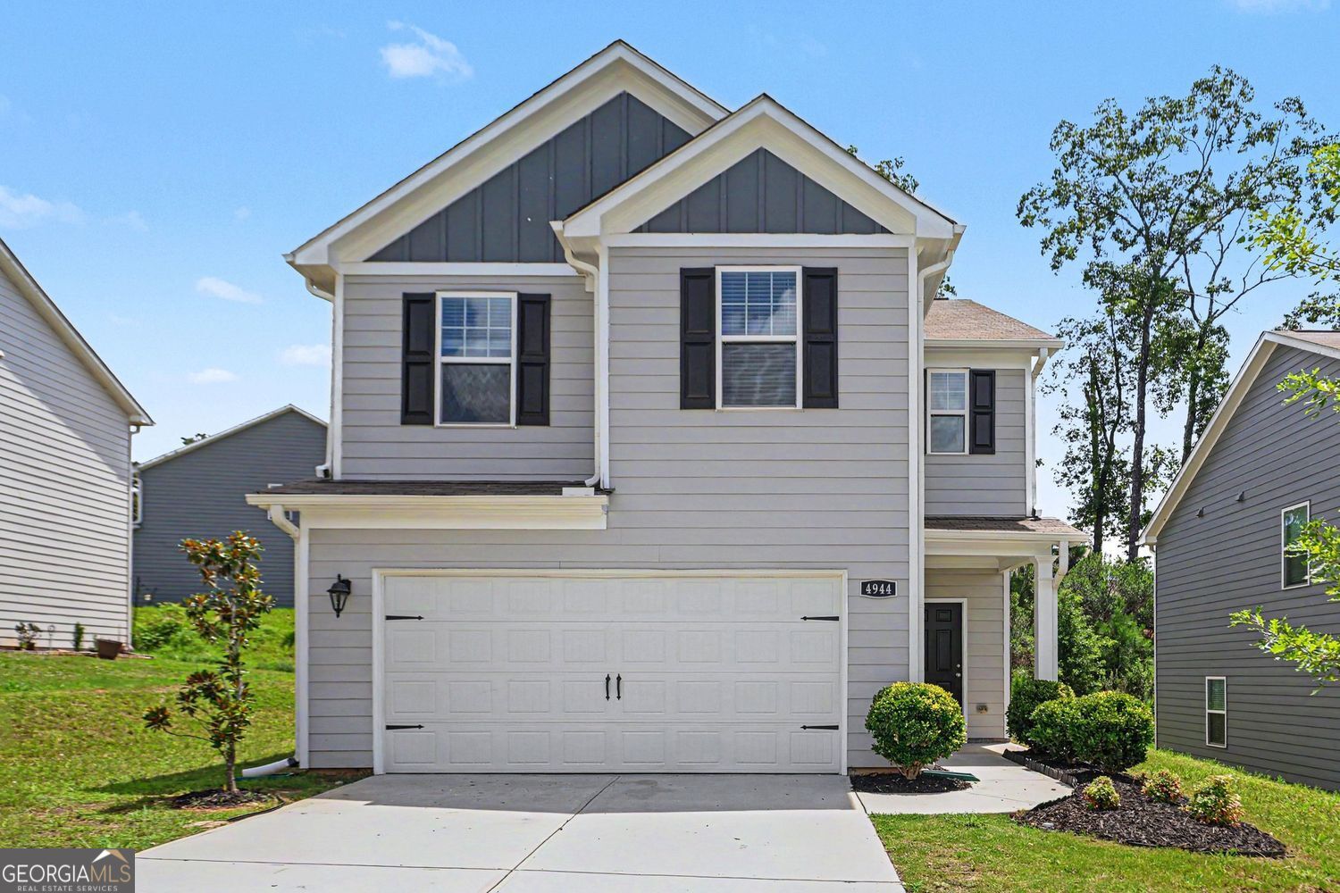 4944 Bridle Run Trail