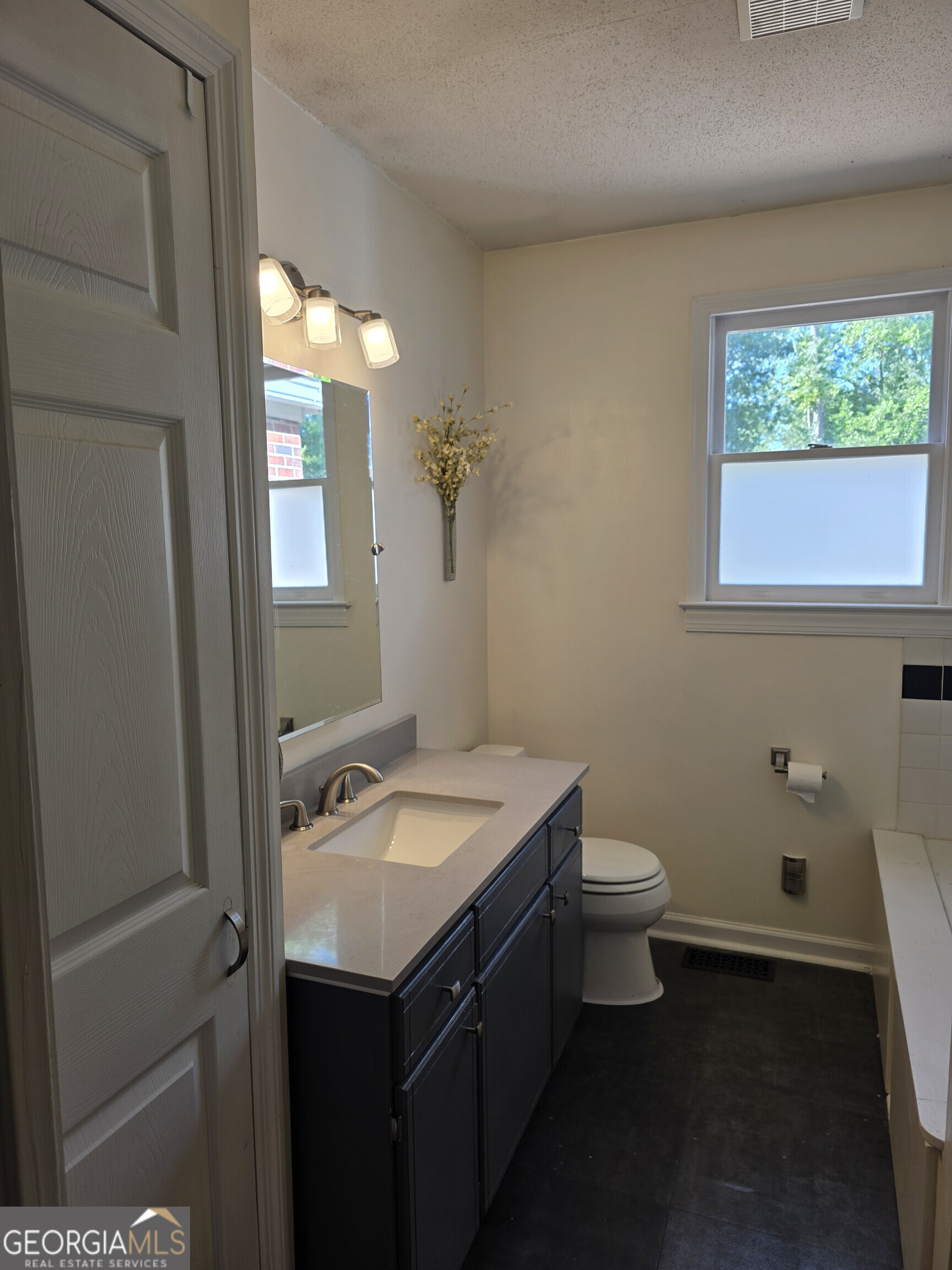 2307 Kimberly Drive Property Photo 9