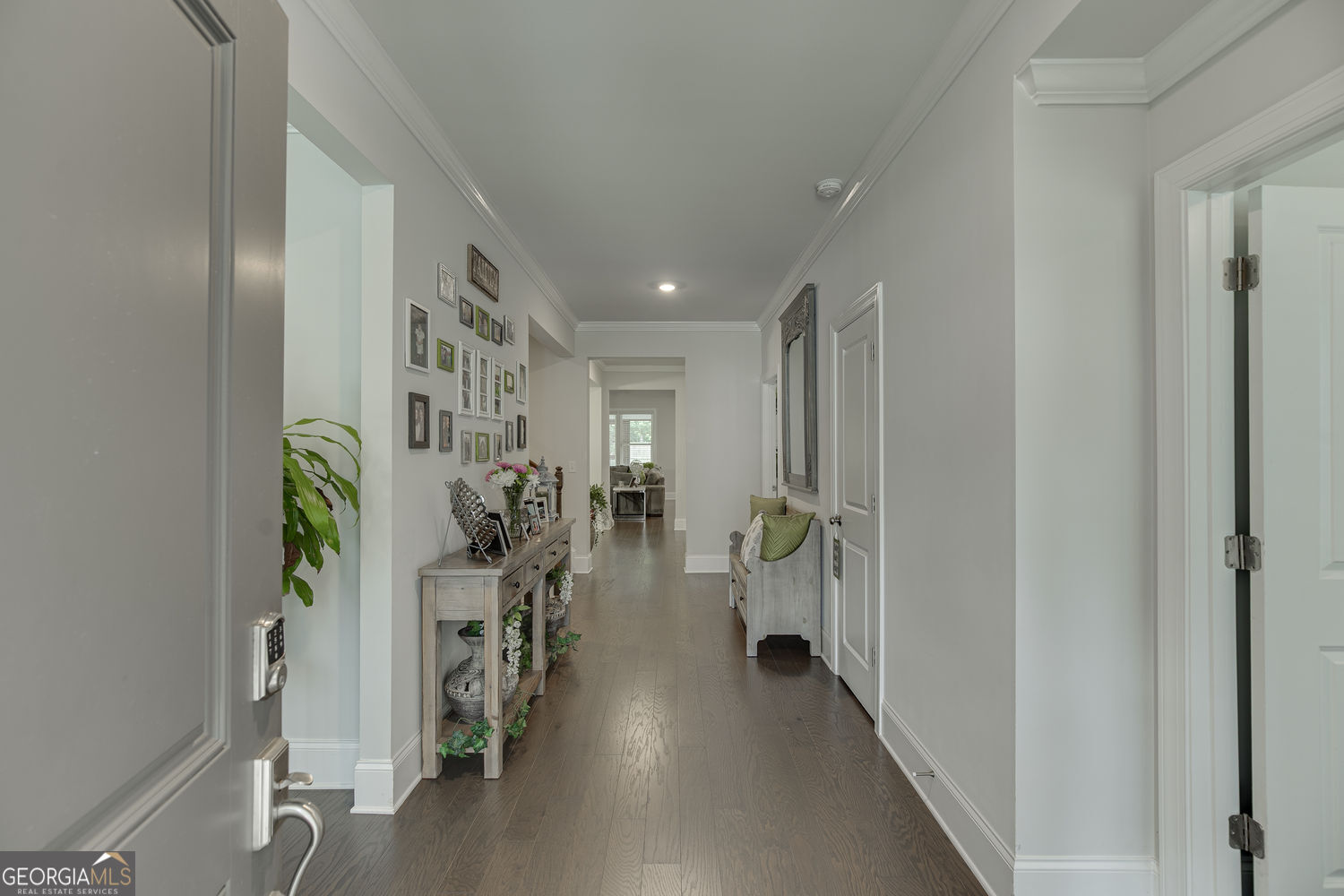 4862 Stone Way Path Property Photo 3