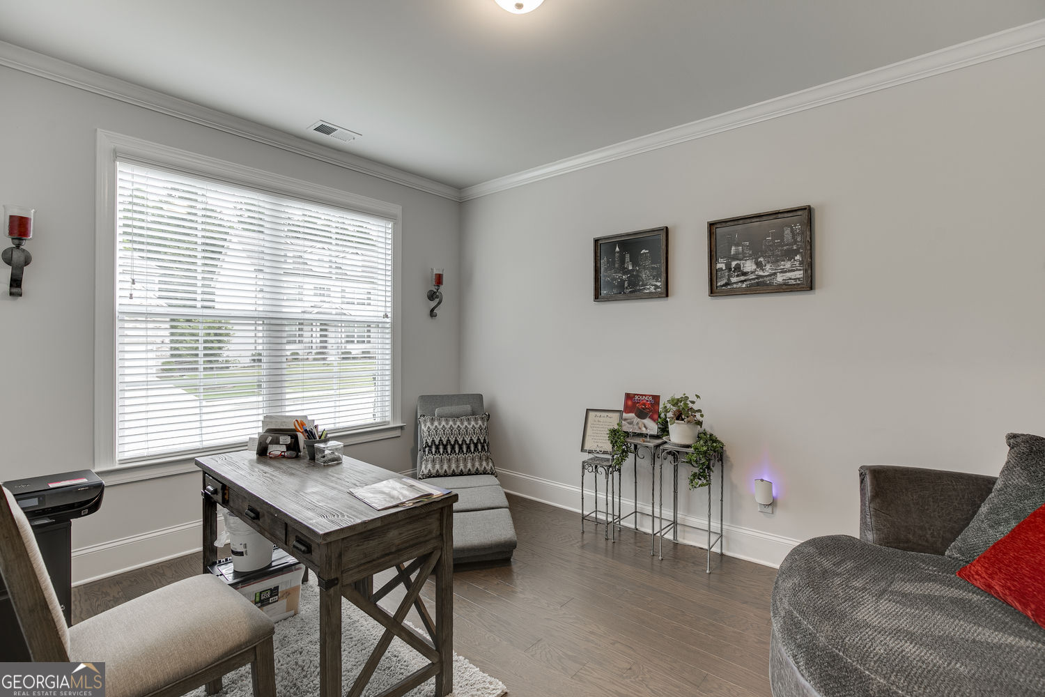 4862 Stone Way Path Property Photo 8