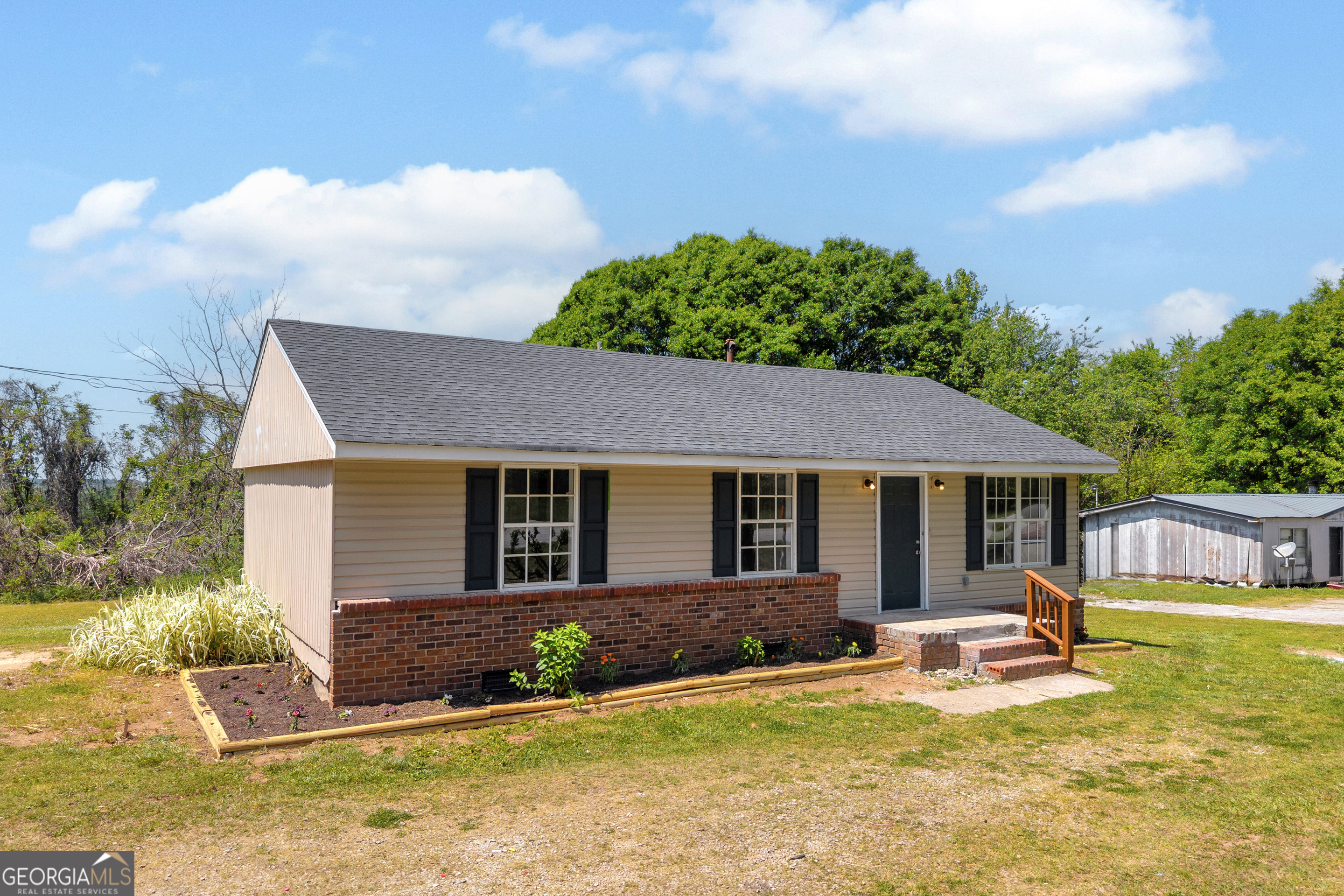 3871 Highway 17 Property Photo 3