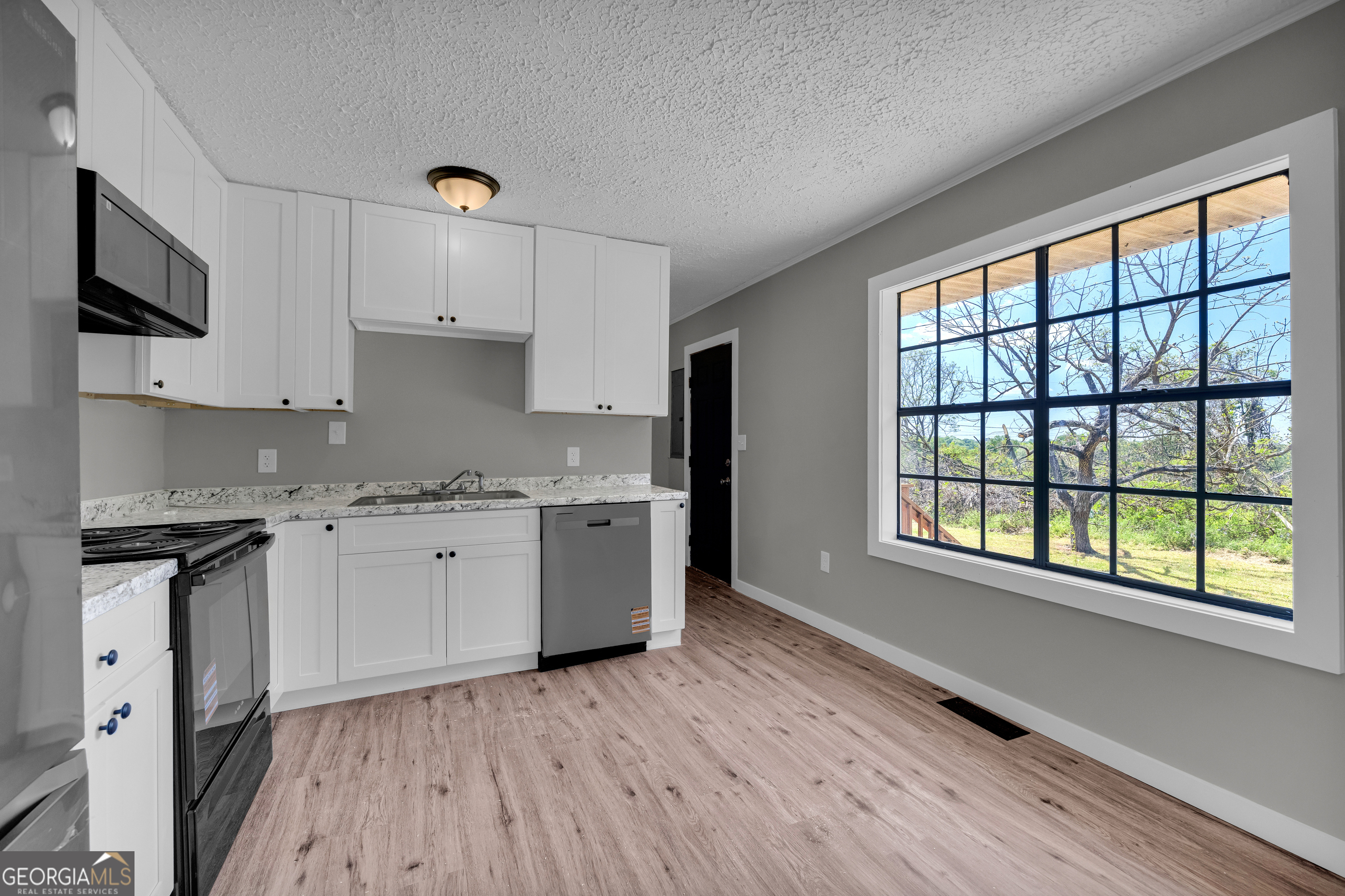 3871 Highway 17 Property Photo 8