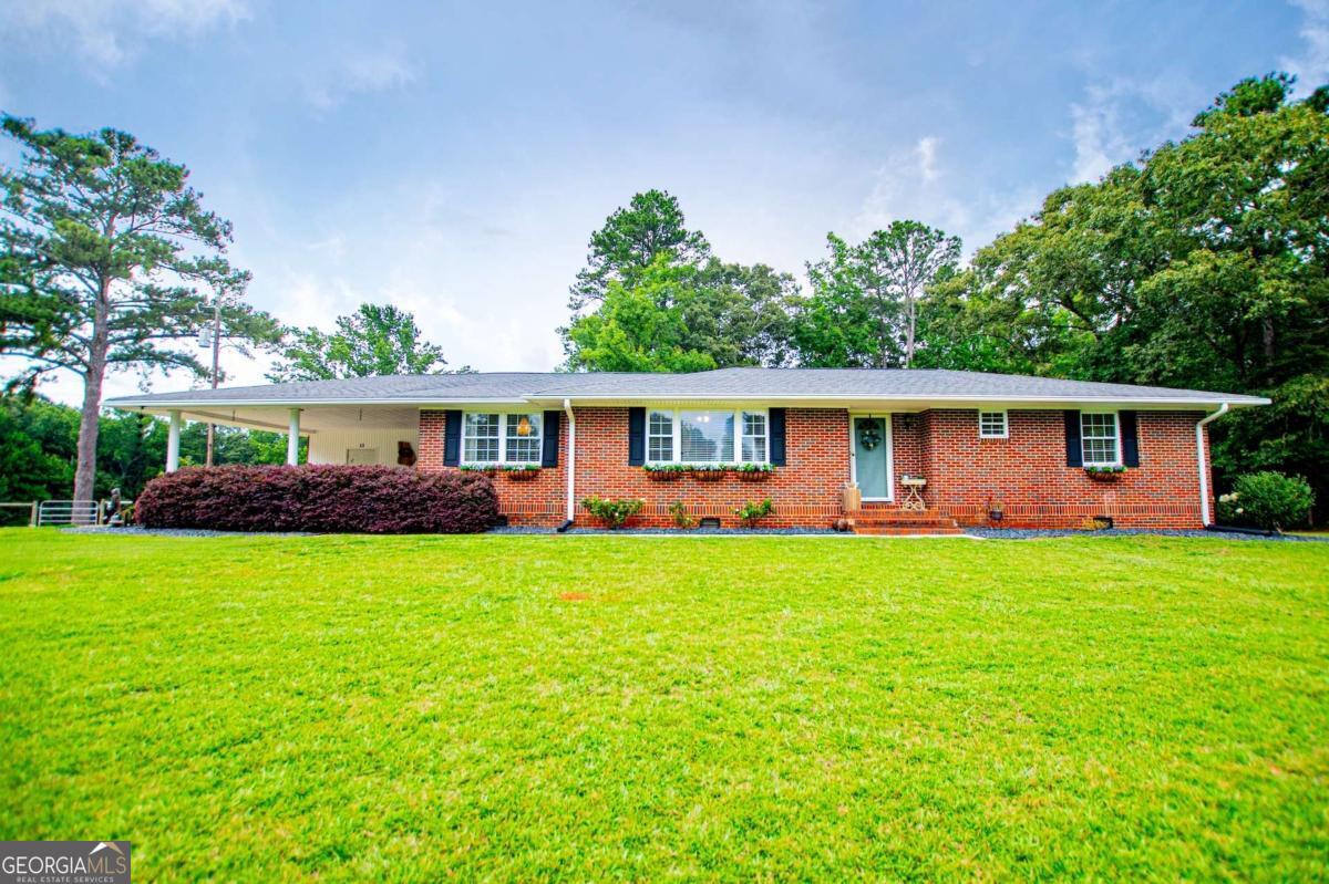 4624 Jacksonville Road Property Photo 1