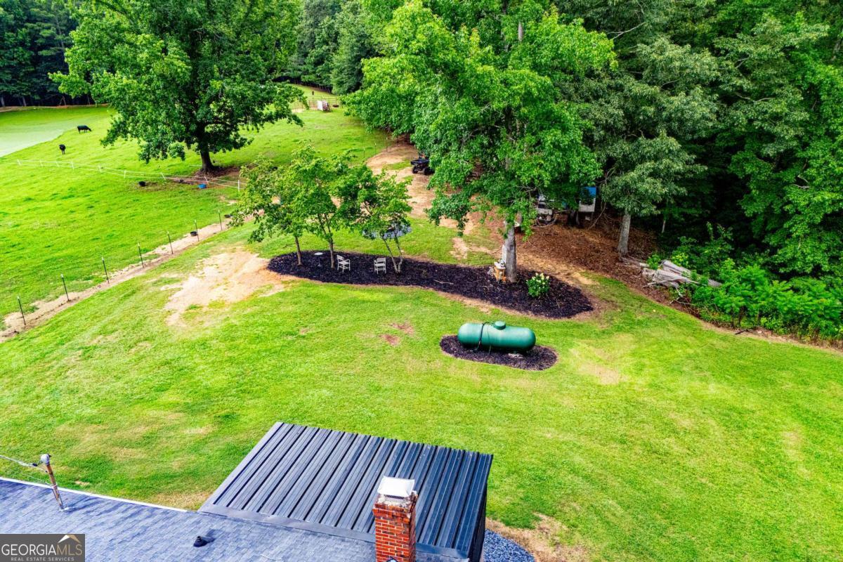4624 Jacksonville Road Property Photo 3