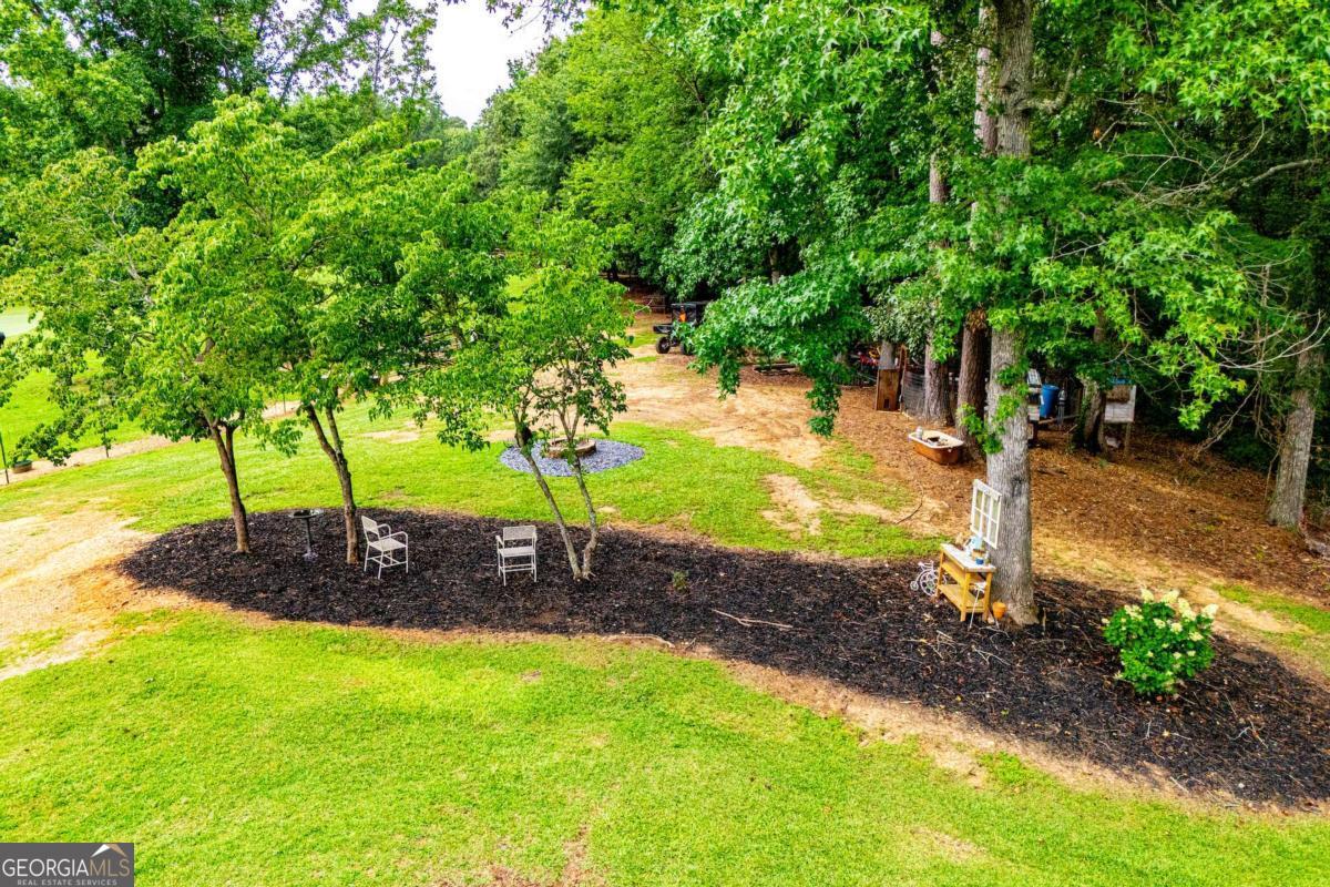 4624 Jacksonville Road Property Photo 4