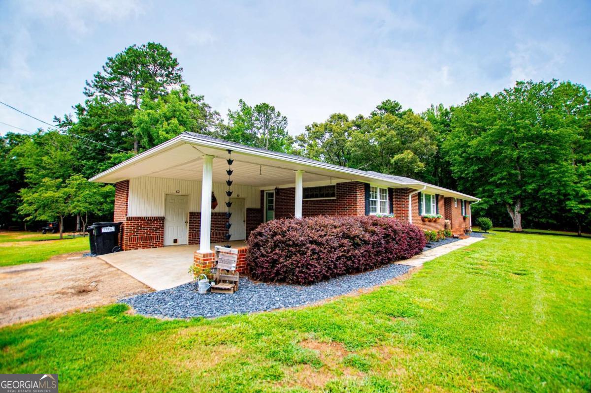 4624 Jacksonville Road Property Photo 13
