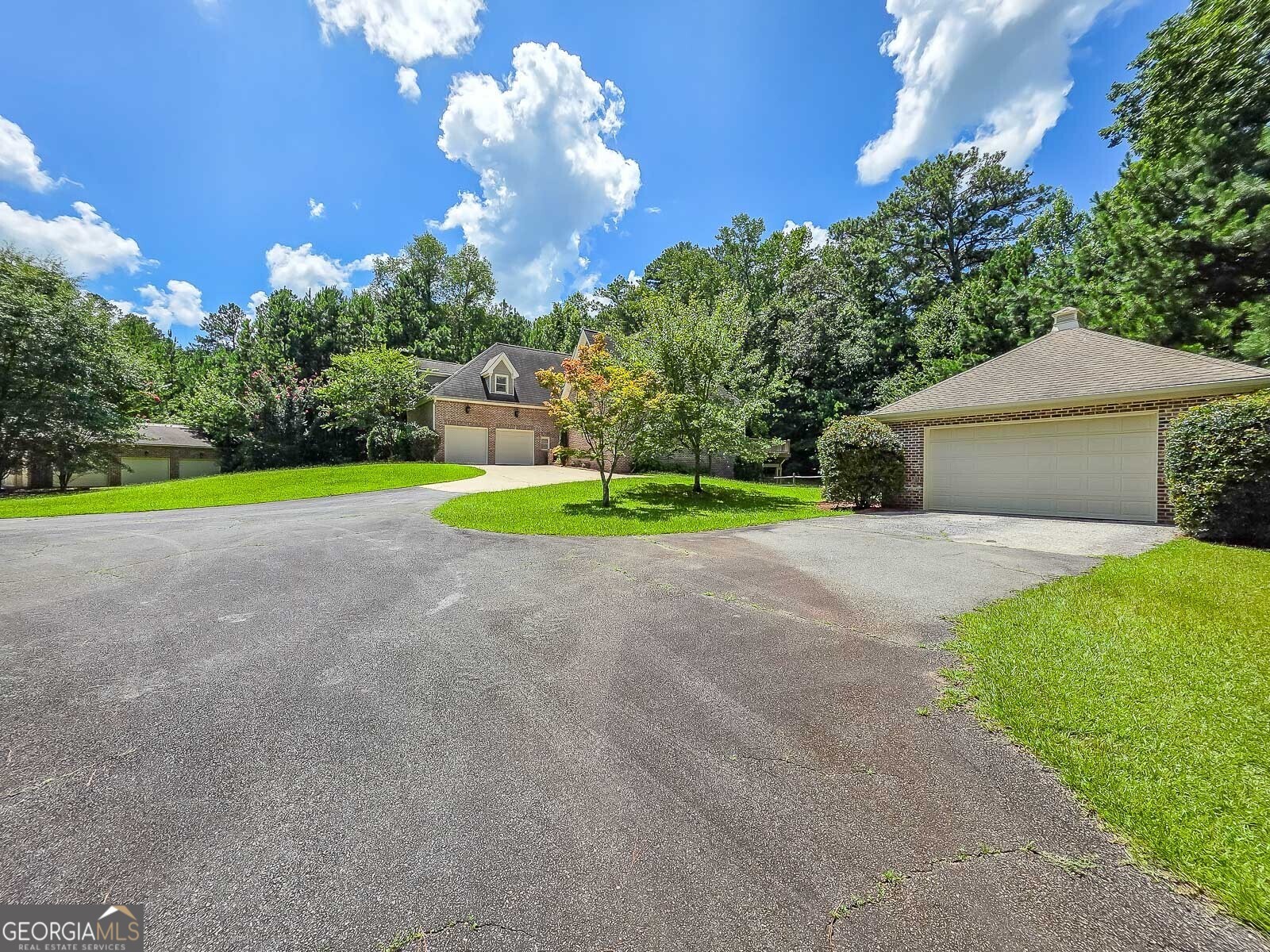 5156 Due West Road Property Photo 6