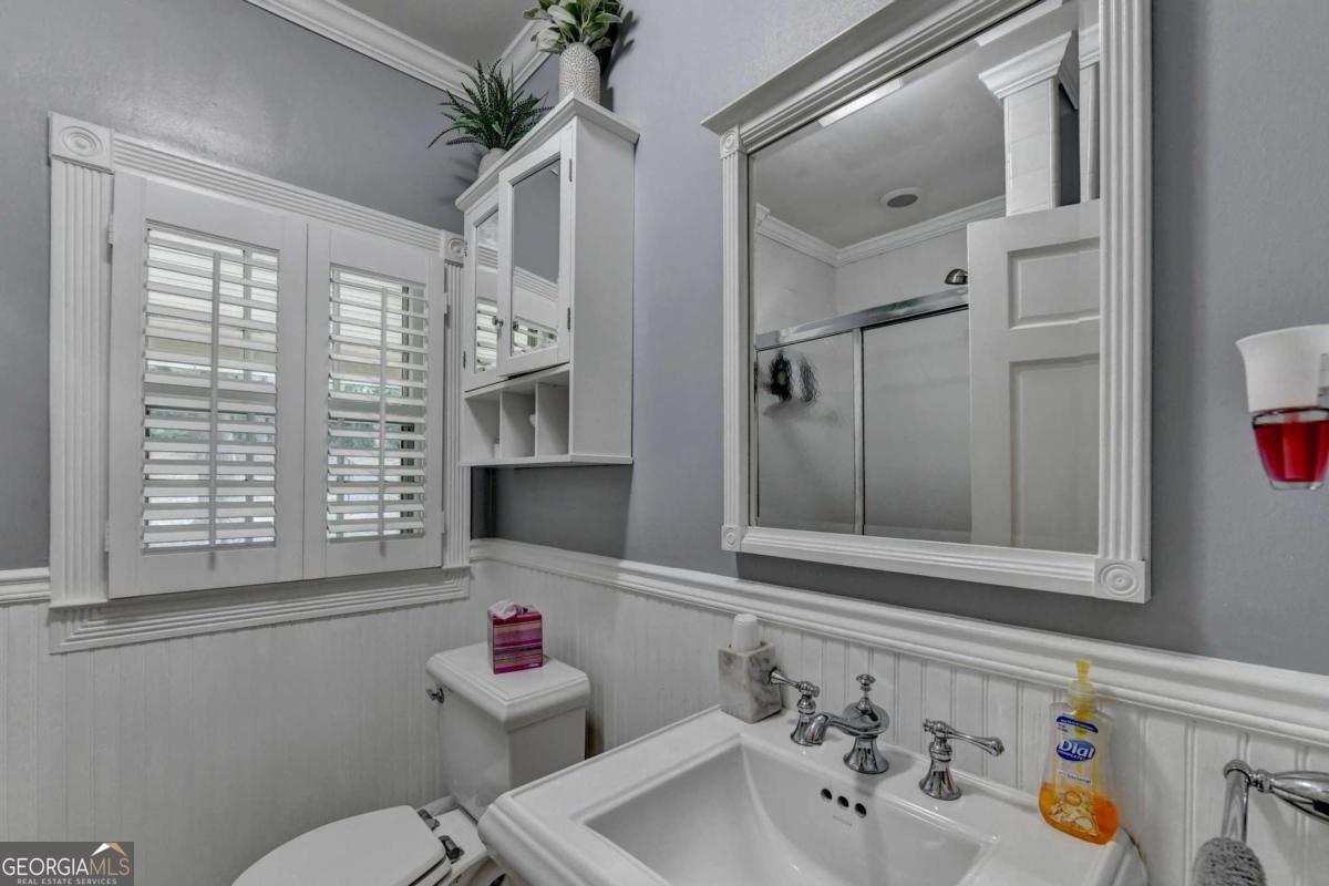 1889 Ridgedale Drive Property Photo 18