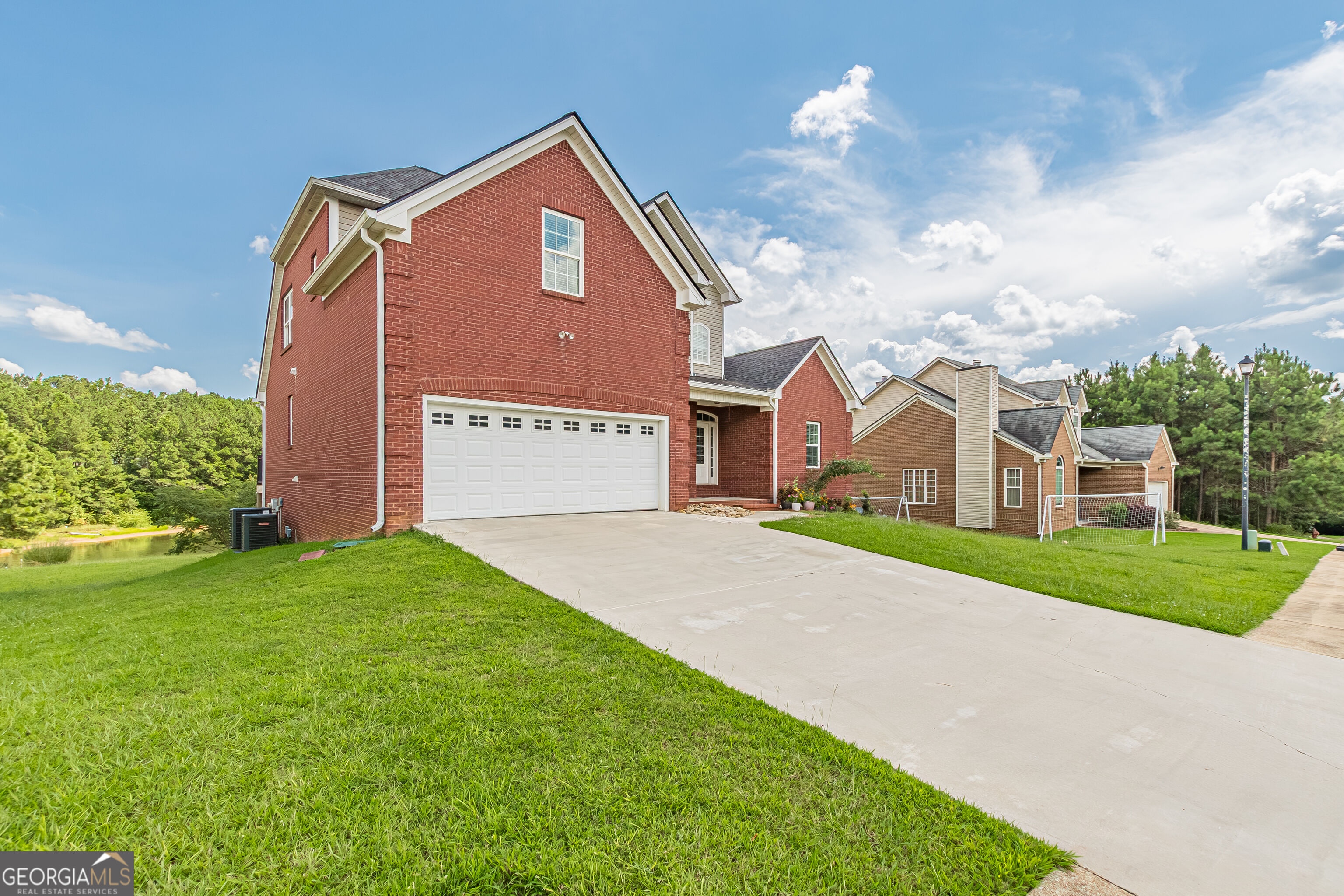 25 Westmoreland Lake Drive Property Photo 4