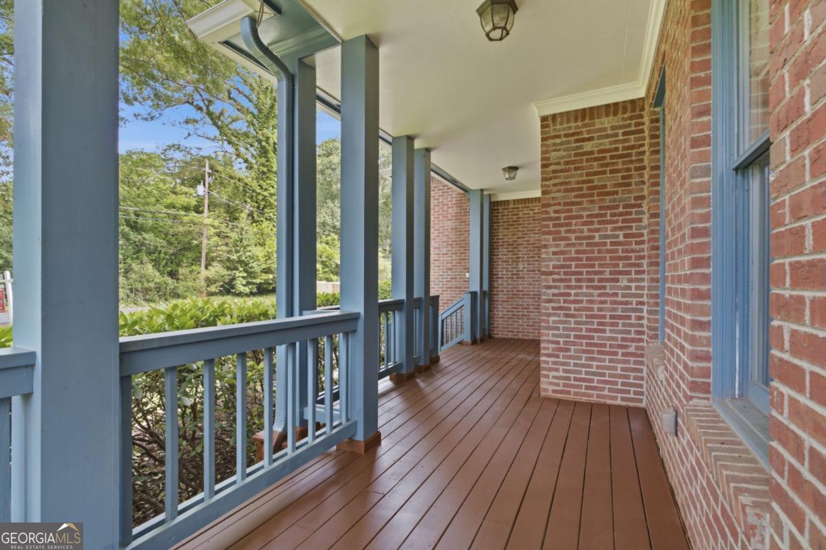 1176 Michael Lane Property Photo 3