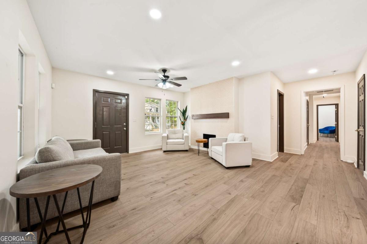 2949 Pearl Street Property Photo 2