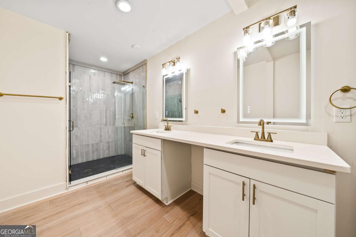 2949 Pearl Street Property Photo 15