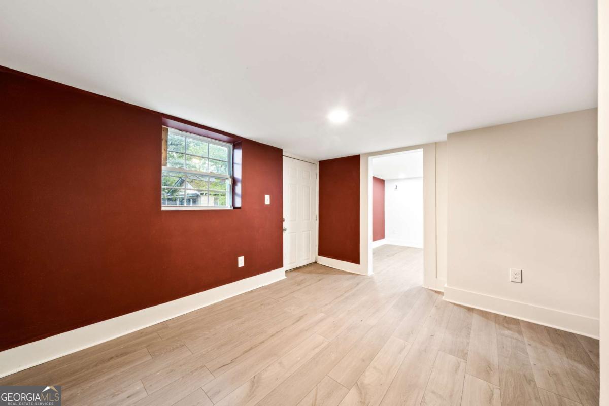 2949 Pearl Street Property Photo 18