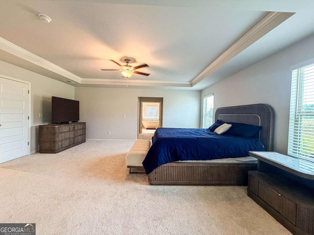 628 Sidney Street Property Photo 2