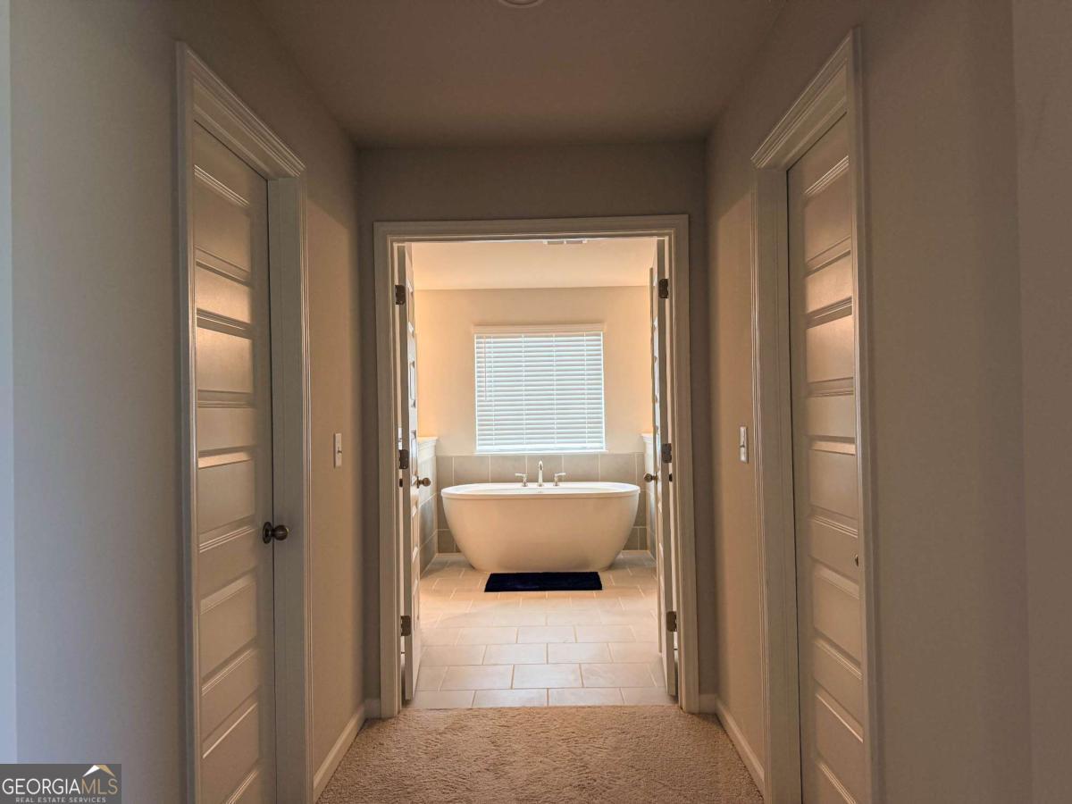628 Sidney Street Property Photo 13