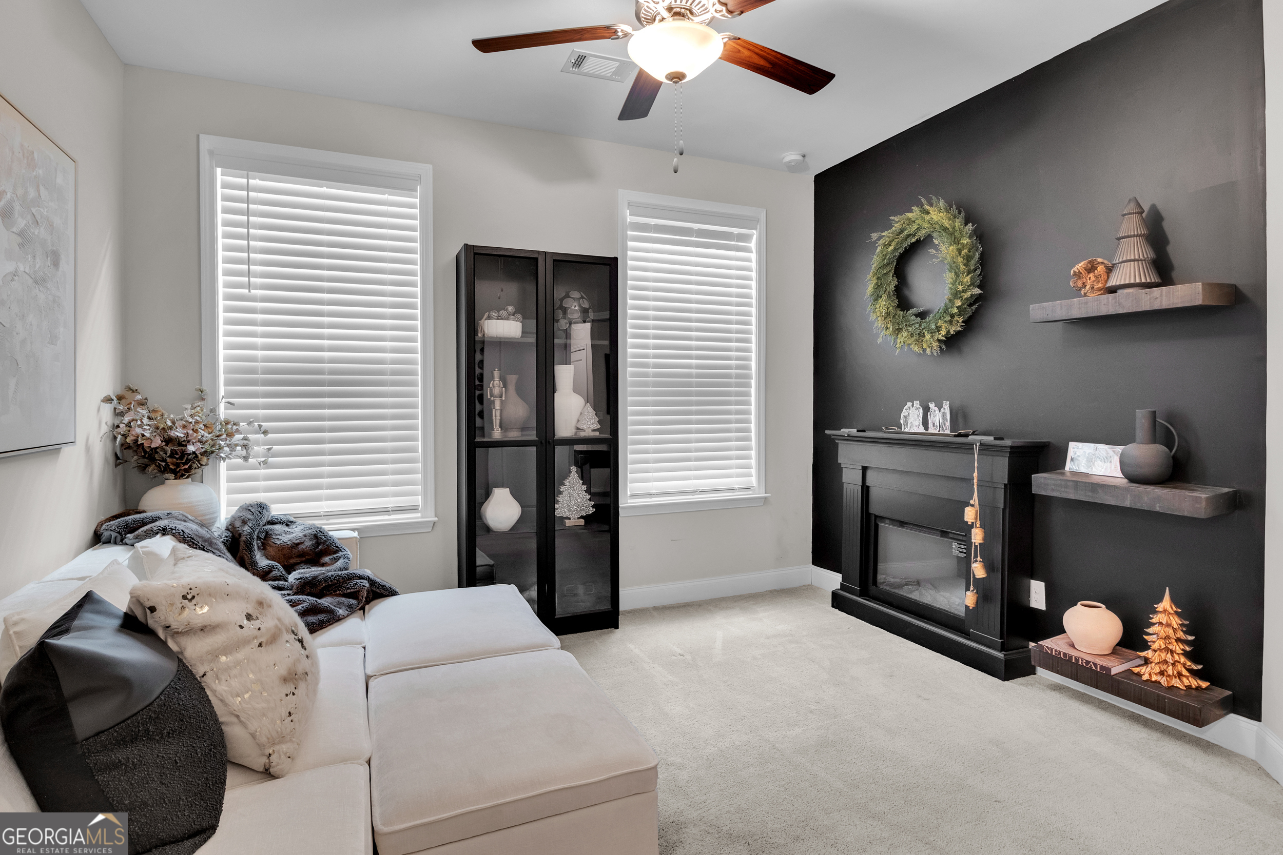 4655 Eddibunn Drive Se Property Photo 4