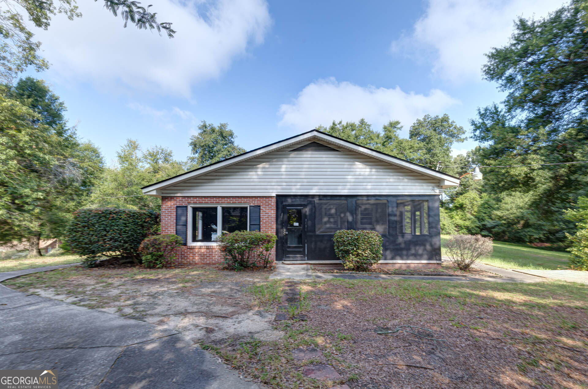 3733 Steam Mill Road Property Photo 1