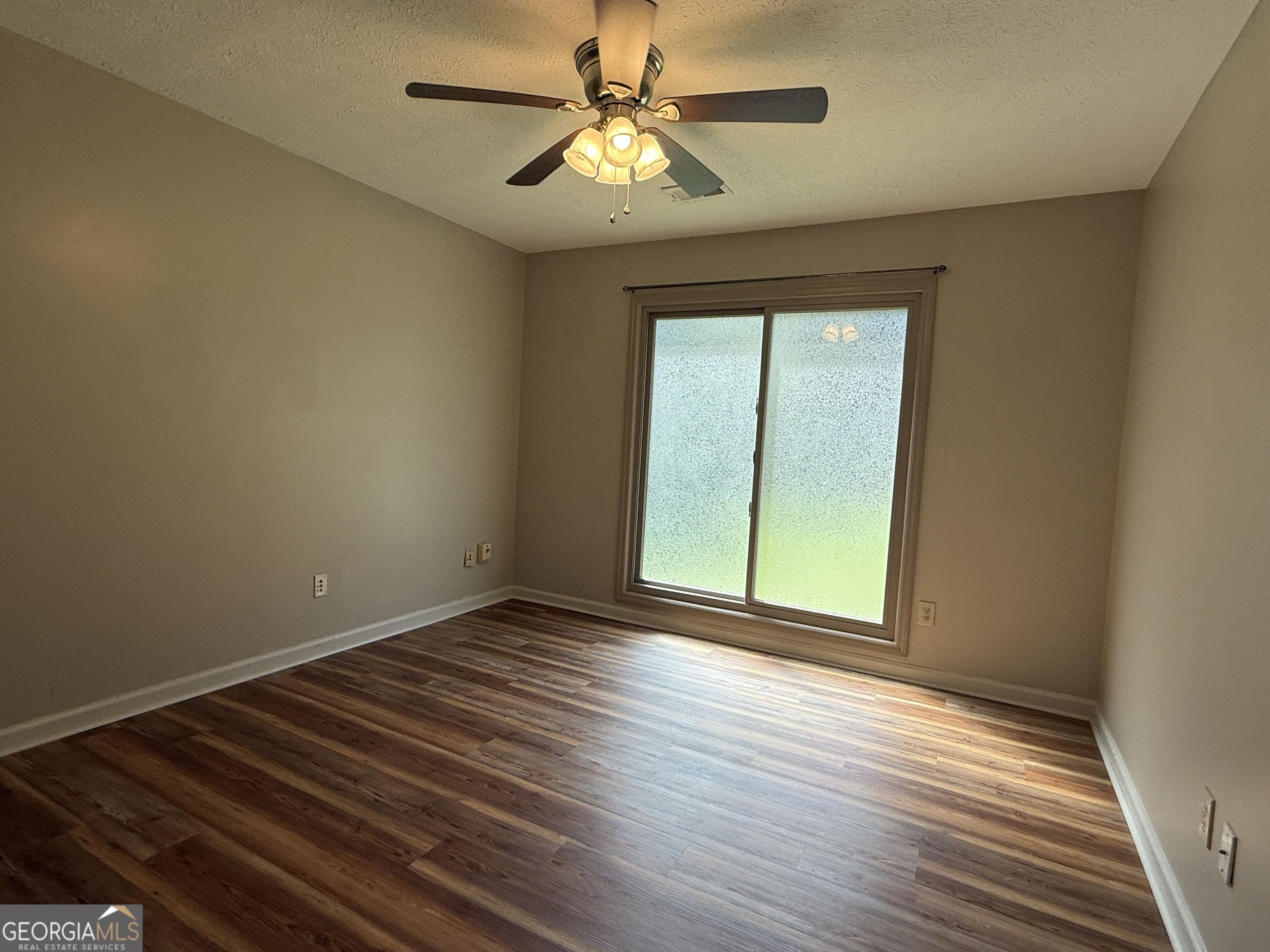 145 London Lane Property Photo 10