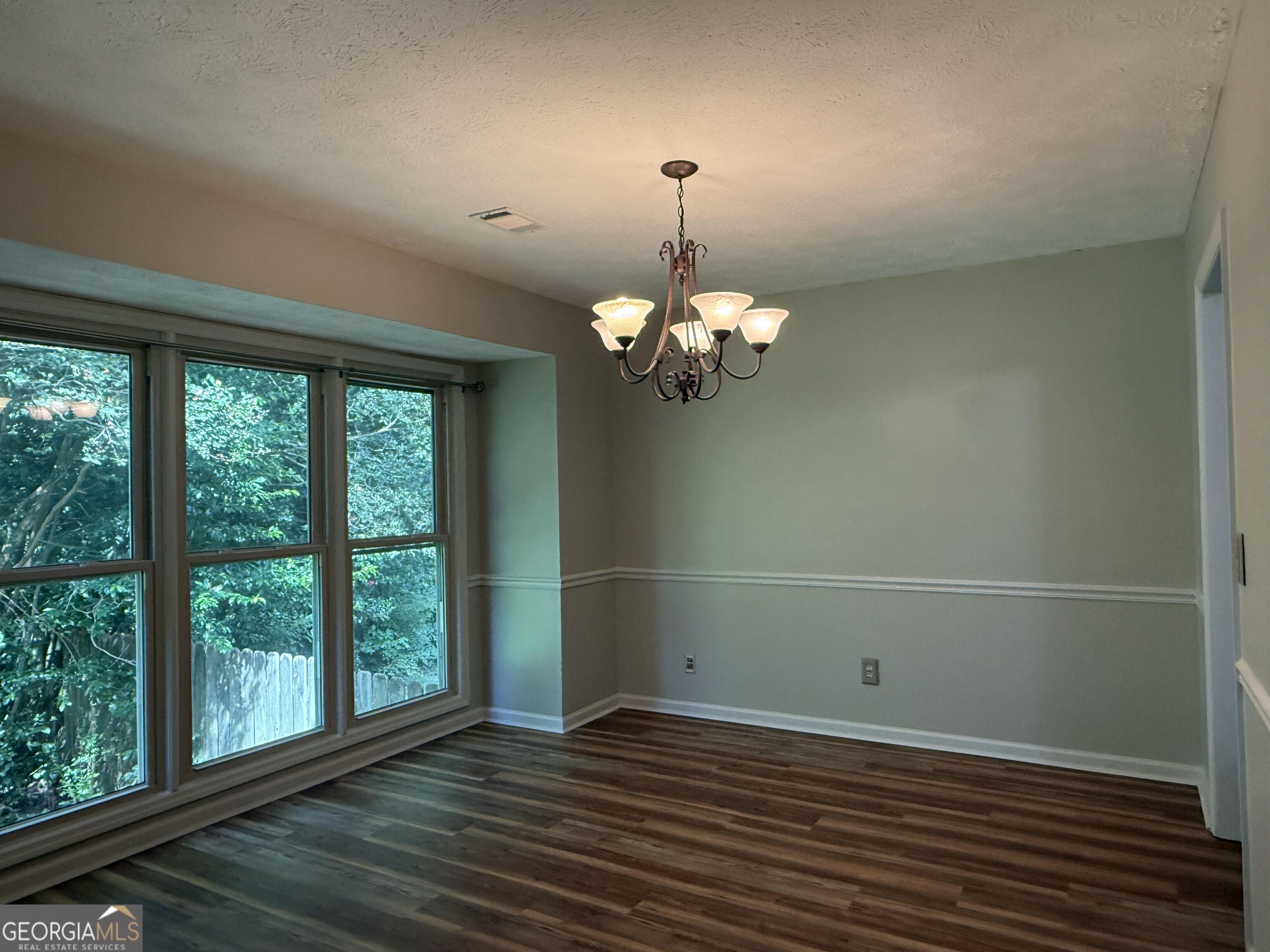 145 London Lane Property Photo 11