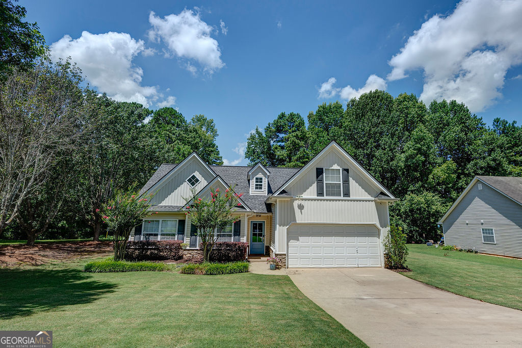 5238 Leecroft Drive Property Photo 1