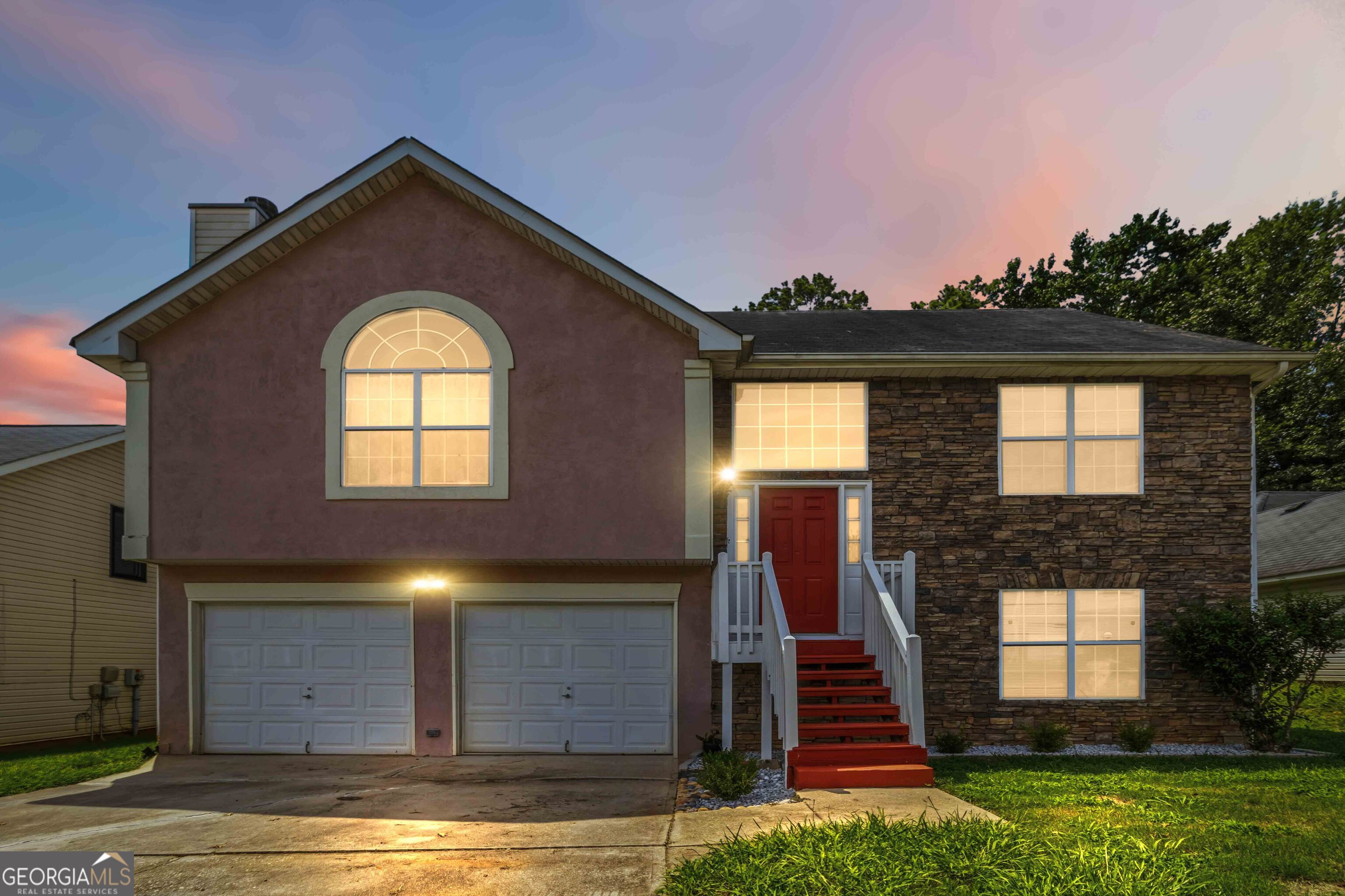 4424 Idlewood Park Property Photo 2