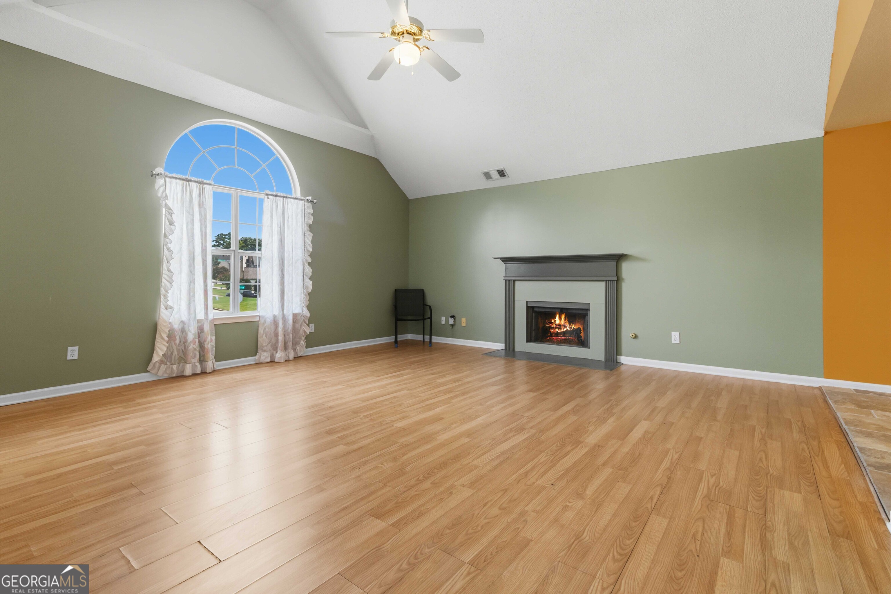 4424 Idlewood Park Property Photo 8