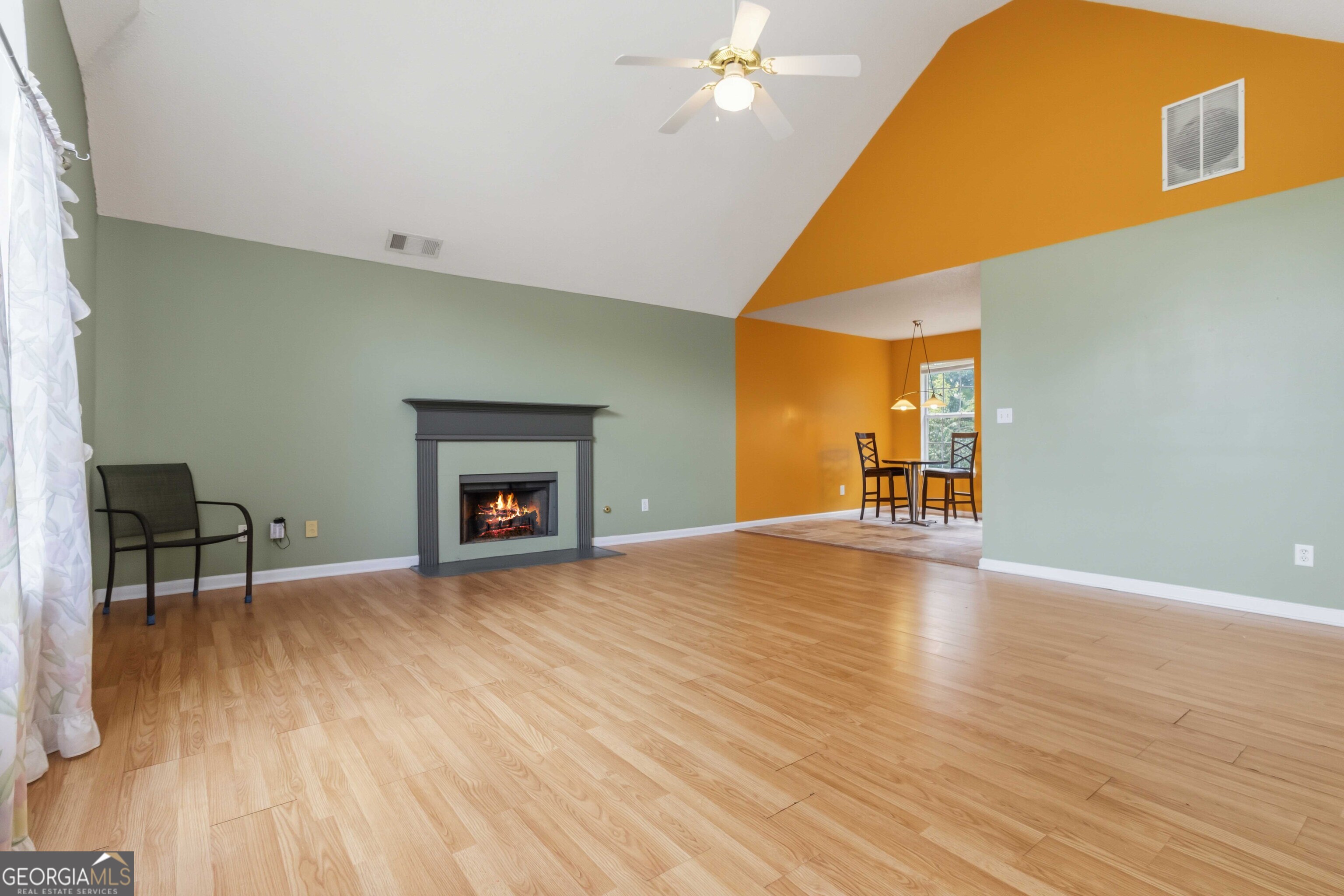 4424 Idlewood Park Property Photo 11