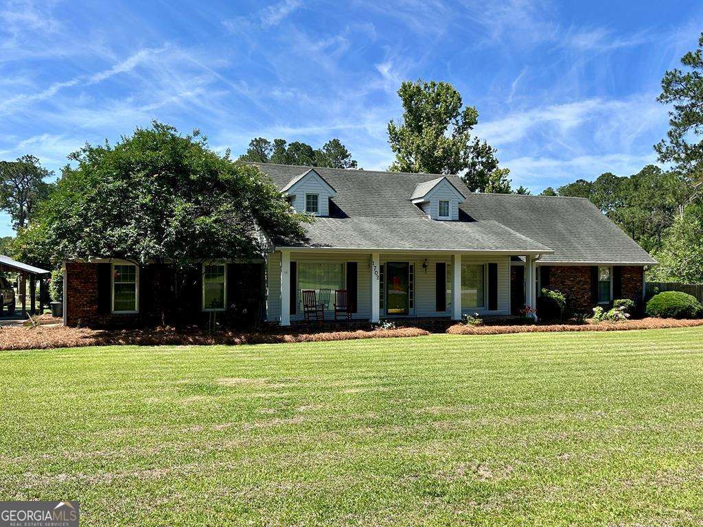1702 Slack Drive Property Photo 1