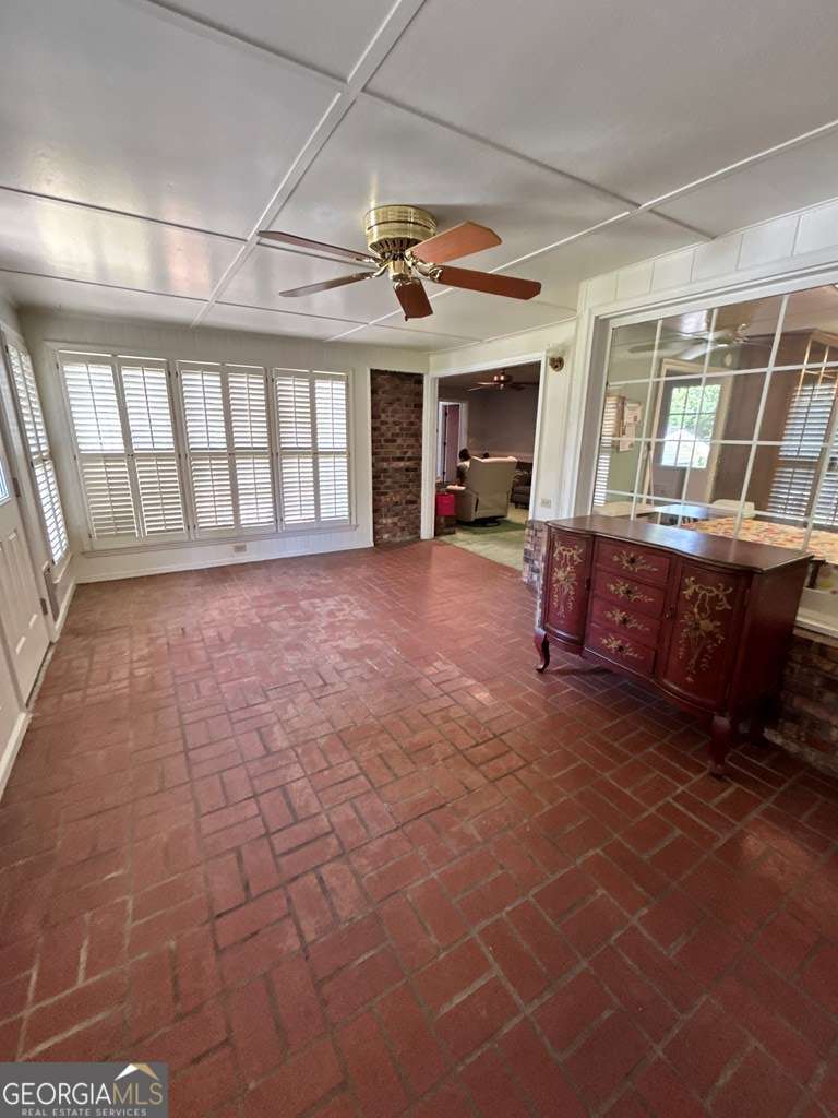 1702 Slack Drive Property Photo 7