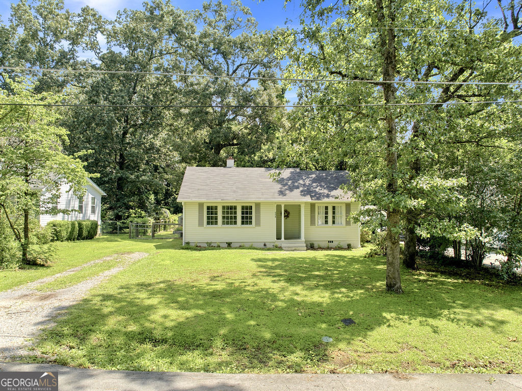 608 Briarwood Circle Nw Property Photo 2