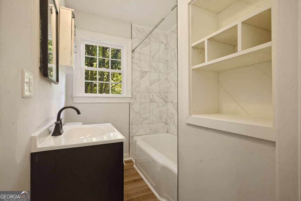 608 Briarwood Circle Nw Property Photo 13