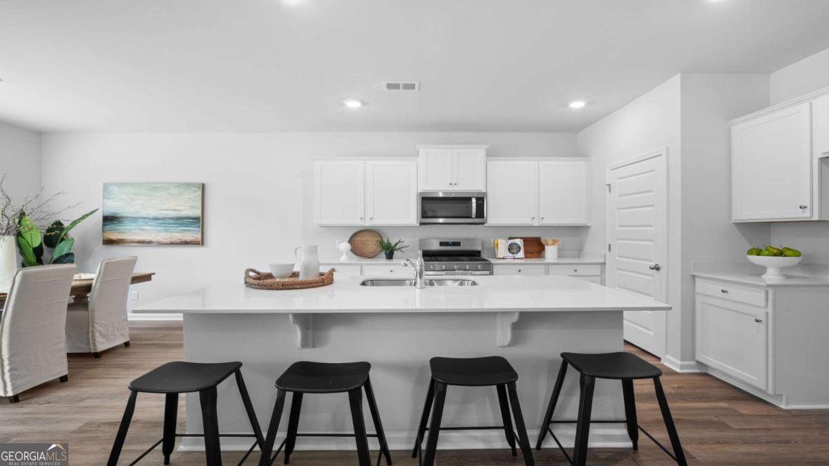 133 Fernhill Drive Property Photo 10