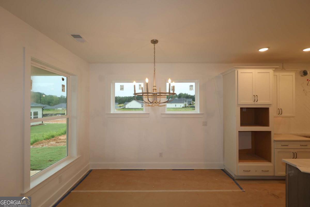 363 Barnfield Way Property Photo 8