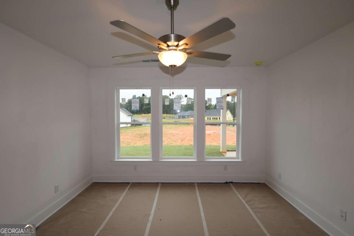 363 Barnfield Way Property Photo 9