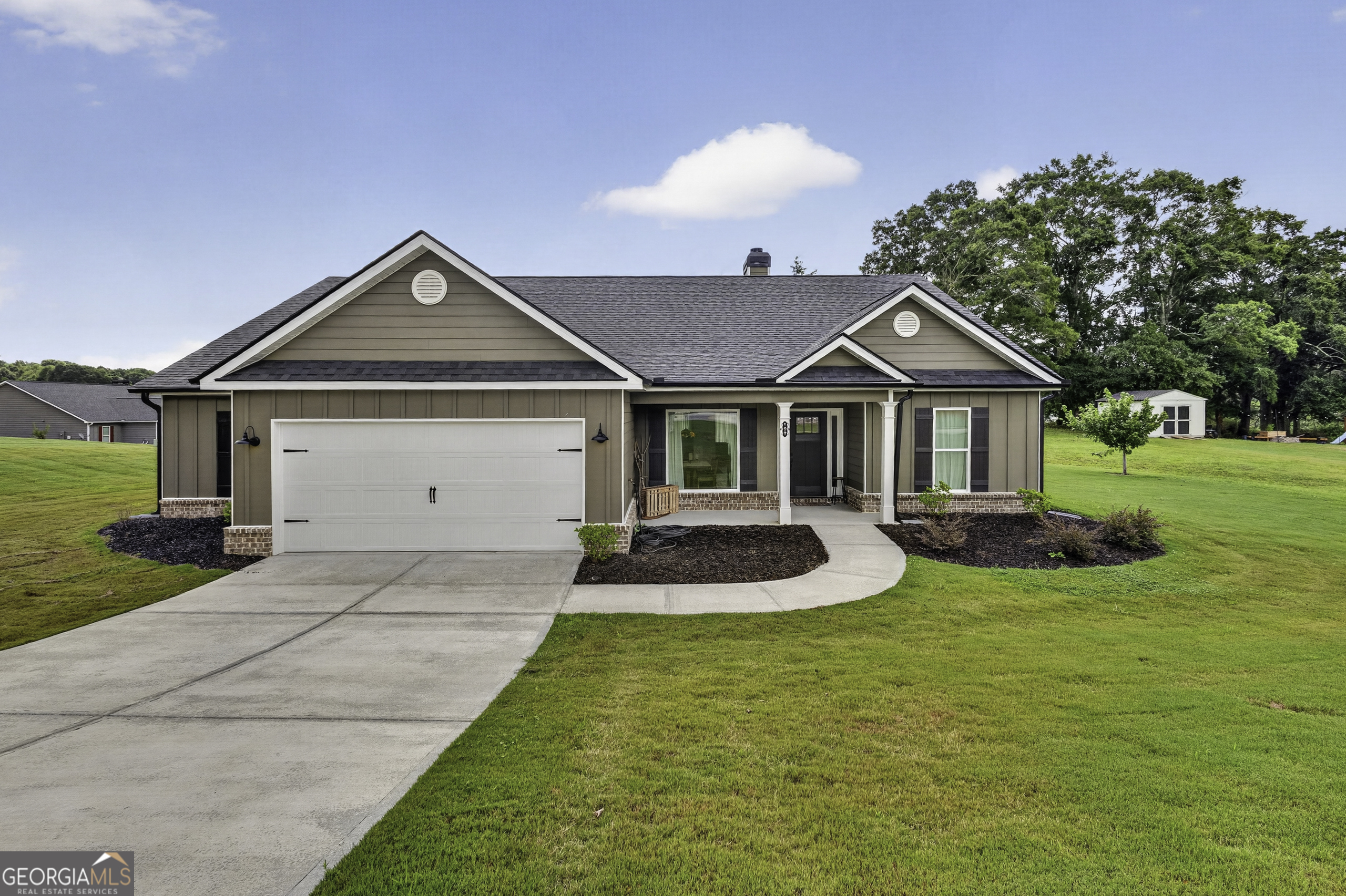 198 Advent Drive Property Photo 1