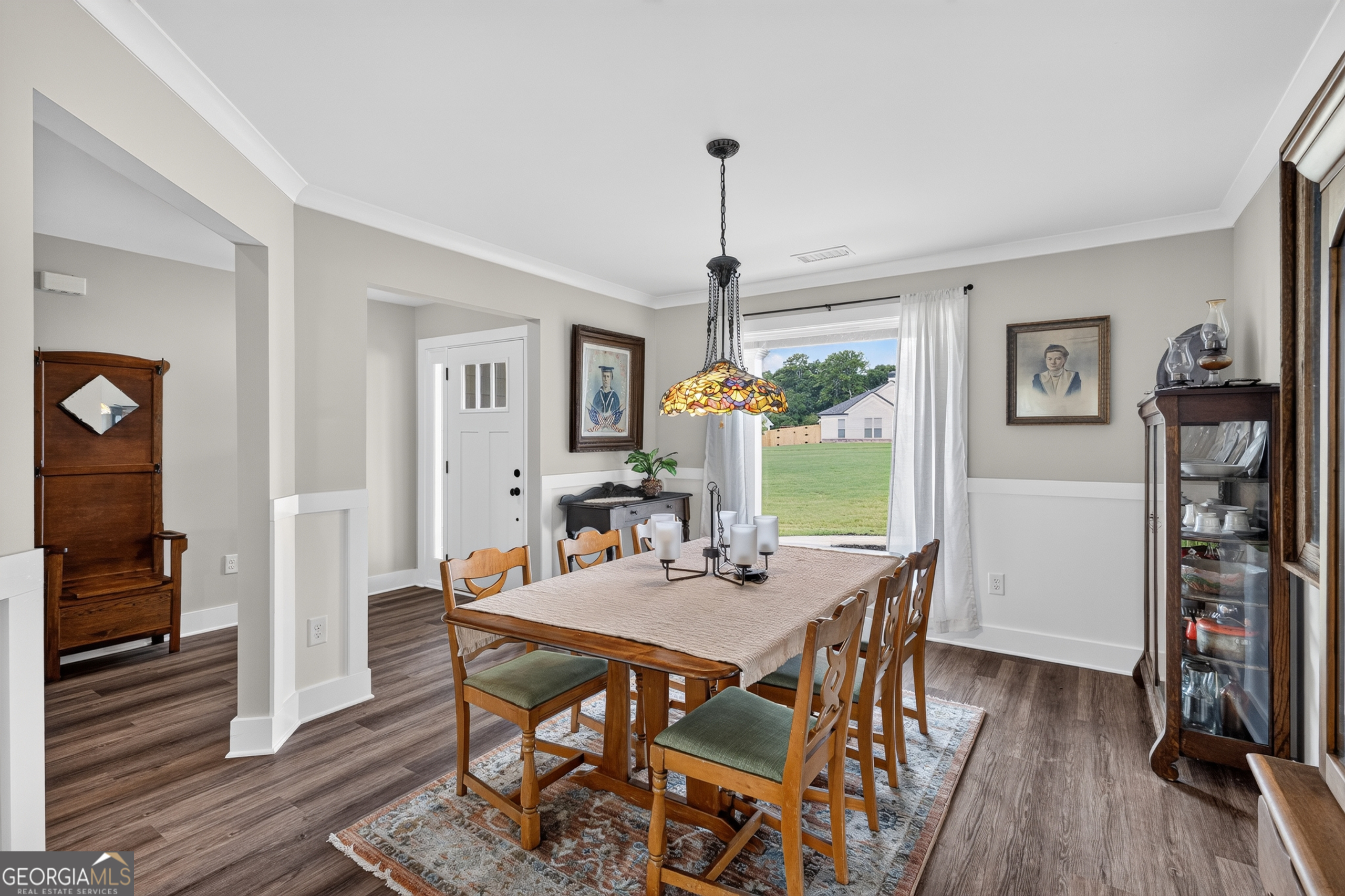 198 Advent Drive Property Photo 6