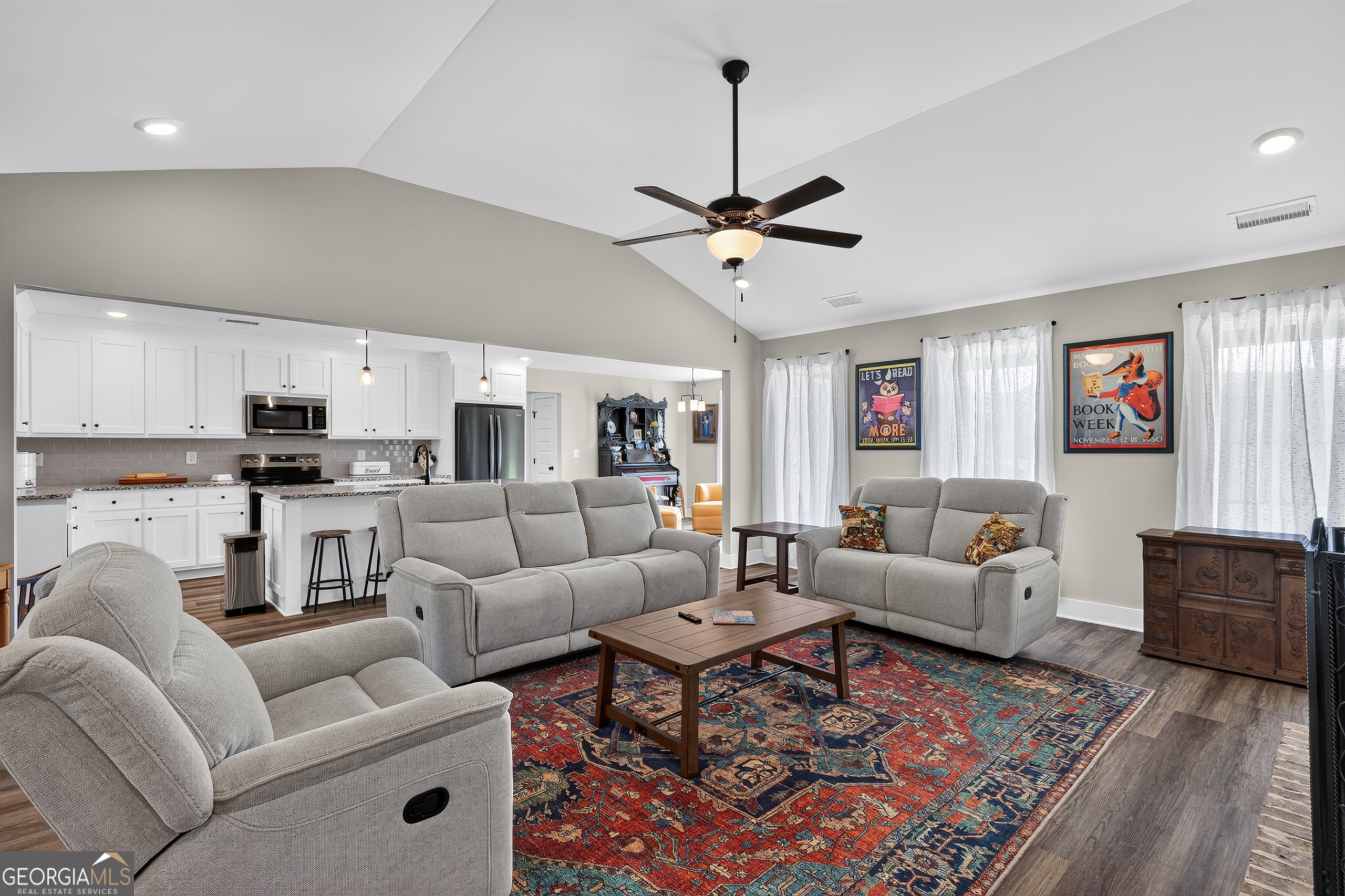 198 Advent Drive Property Photo 10