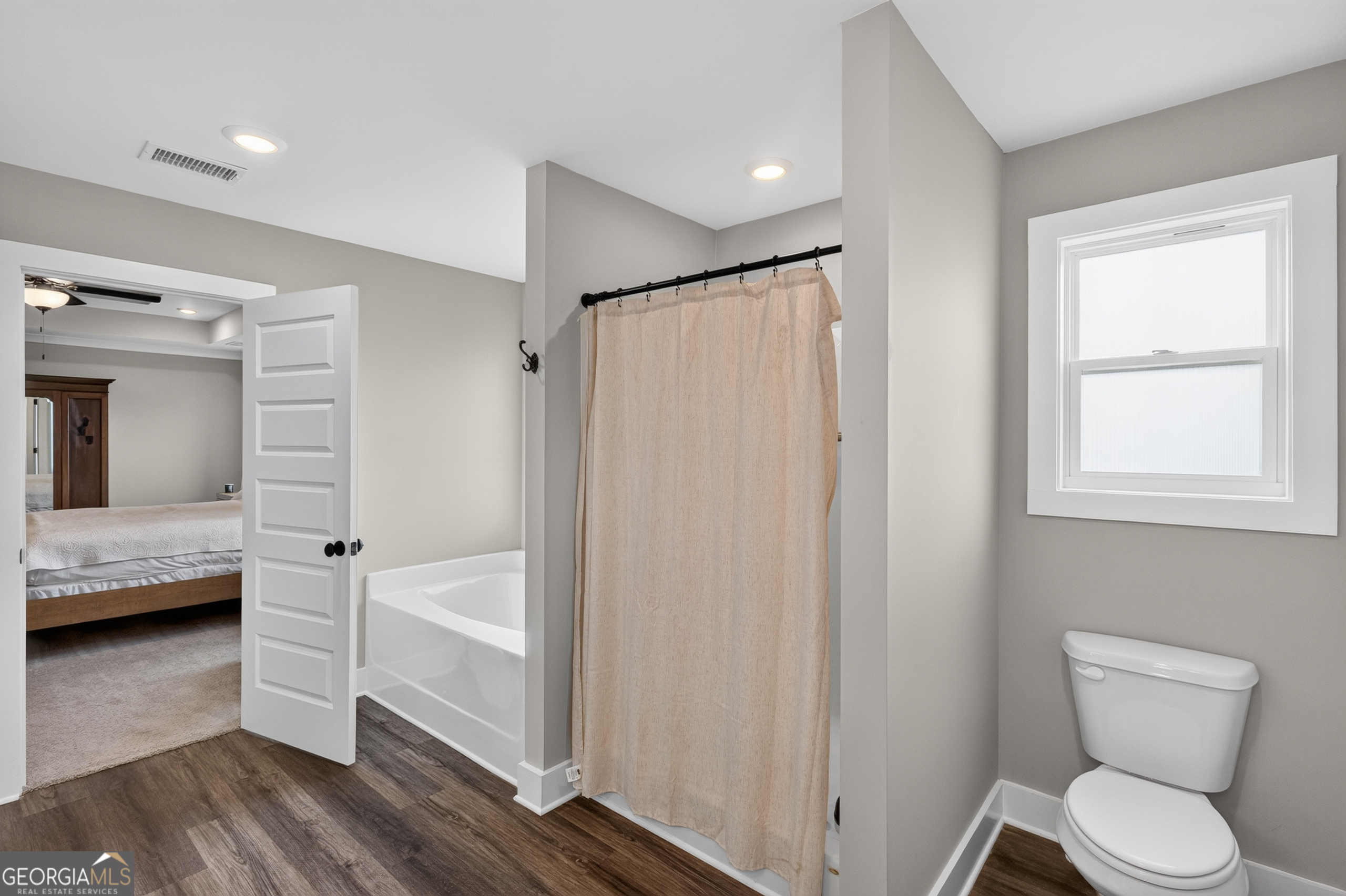 198 Advent Drive Property Photo 25