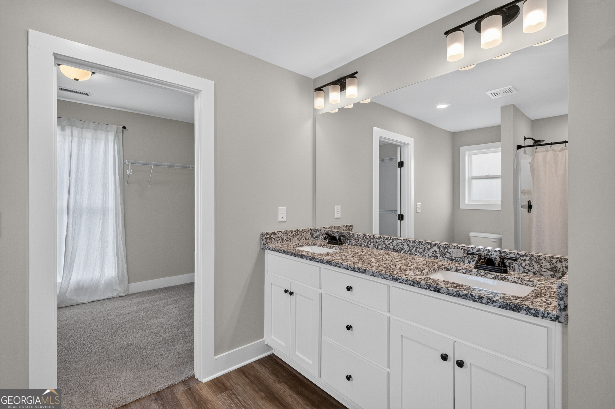 198 Advent Drive Property Photo 26