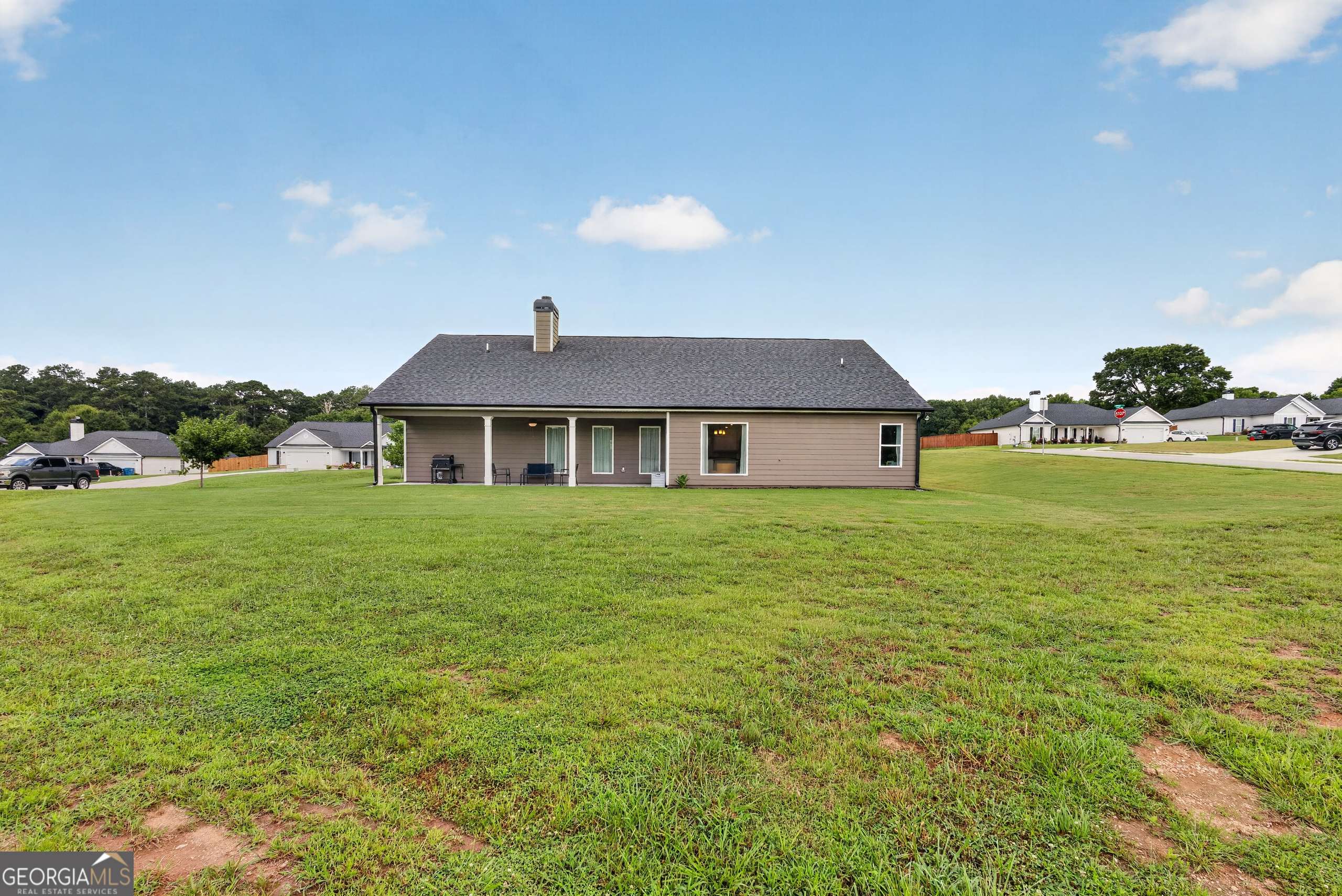 198 Advent Drive Property Photo 38