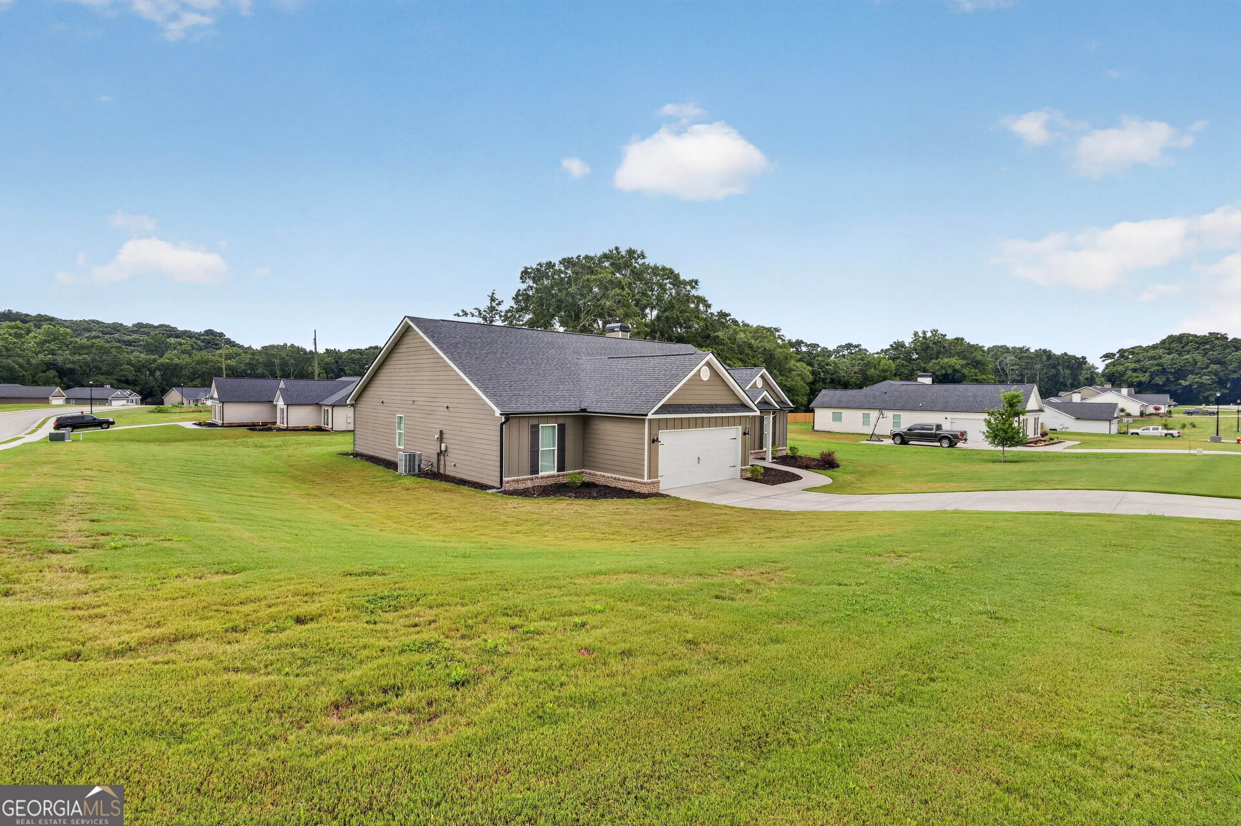 198 Advent Drive Property Photo 42
